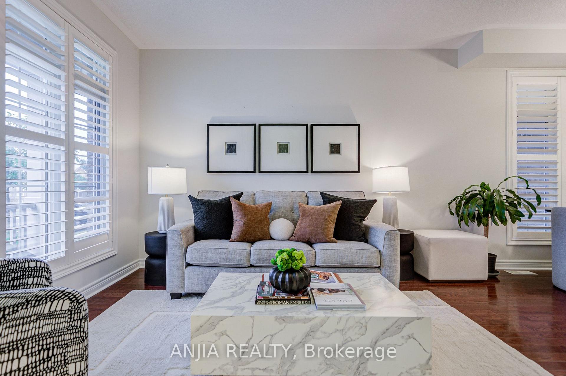 Photo 5 of 2406 Bur Oak Avenue, Markham, Greensborough — HOMEH
