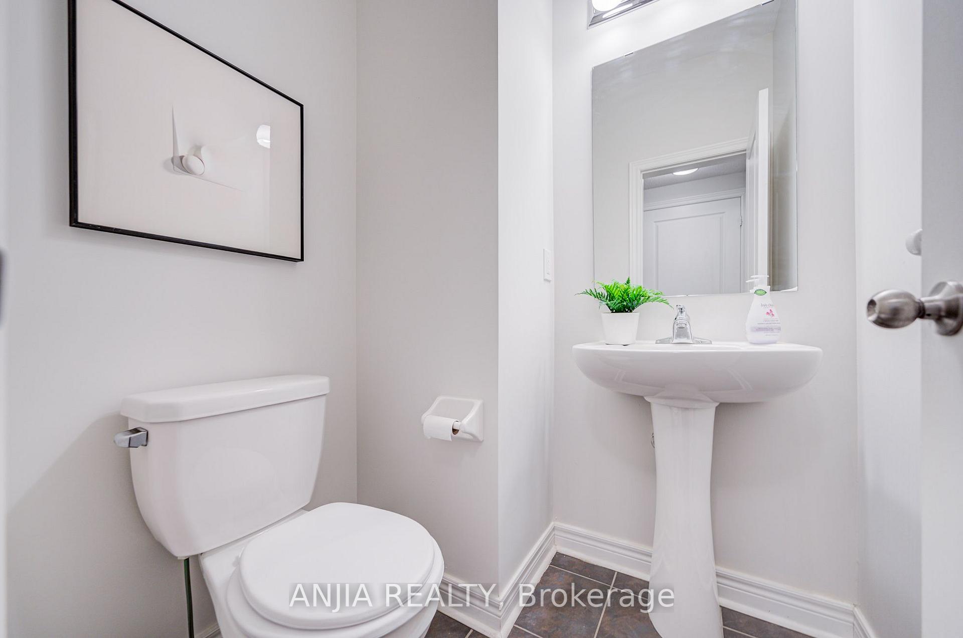 Photo 16 of 2406 Bur Oak Avenue, Markham, Greensborough — HOMEH