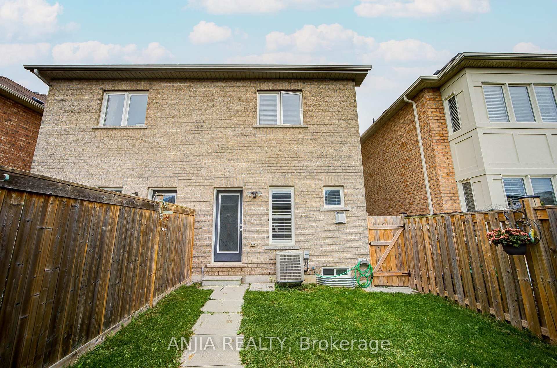 Photo 31 of 2406 Bur Oak Avenue, Markham, Greensborough — HOMEH