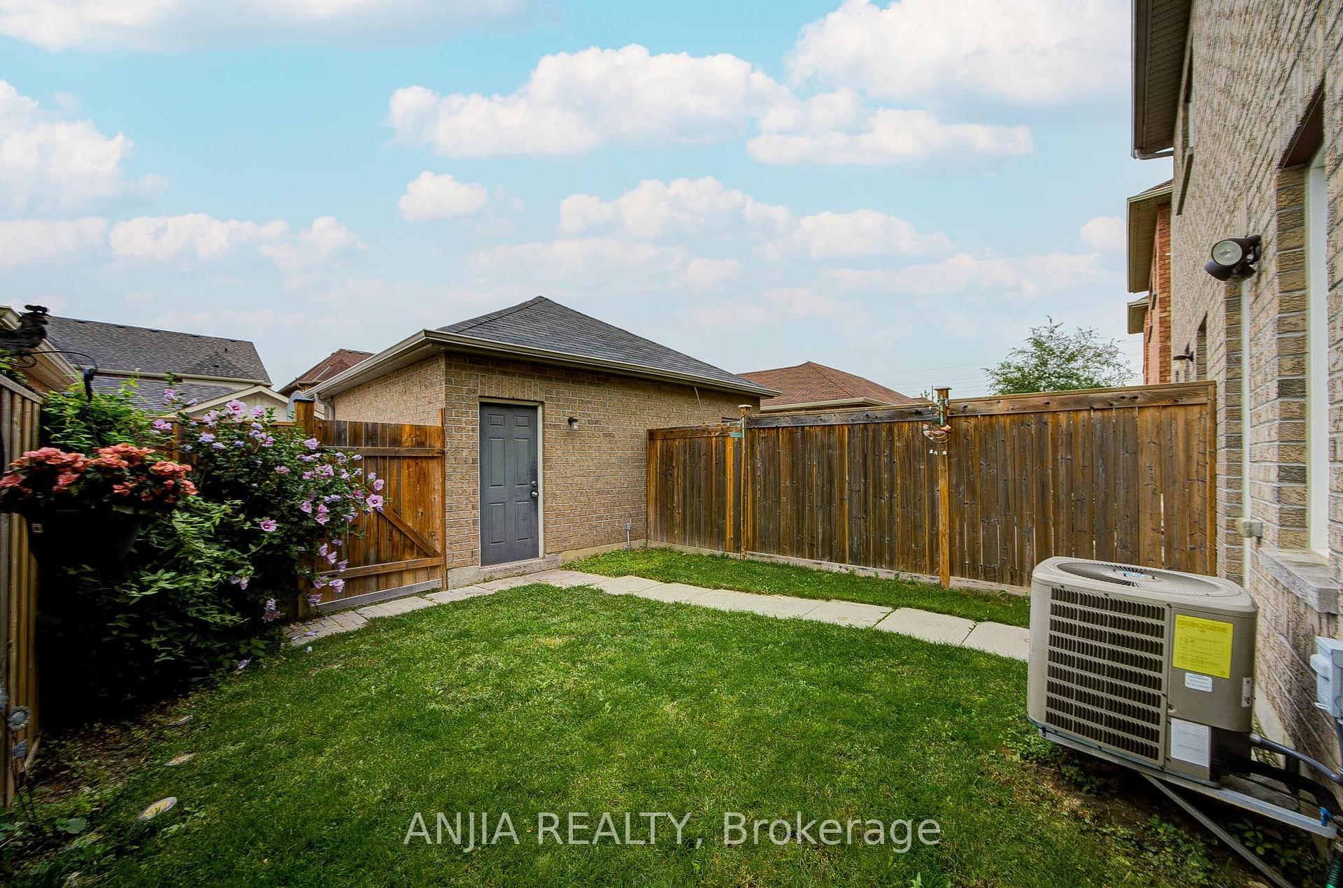 Photo 32 of 2406 Bur Oak Avenue, Markham, Greensborough — HOMEH