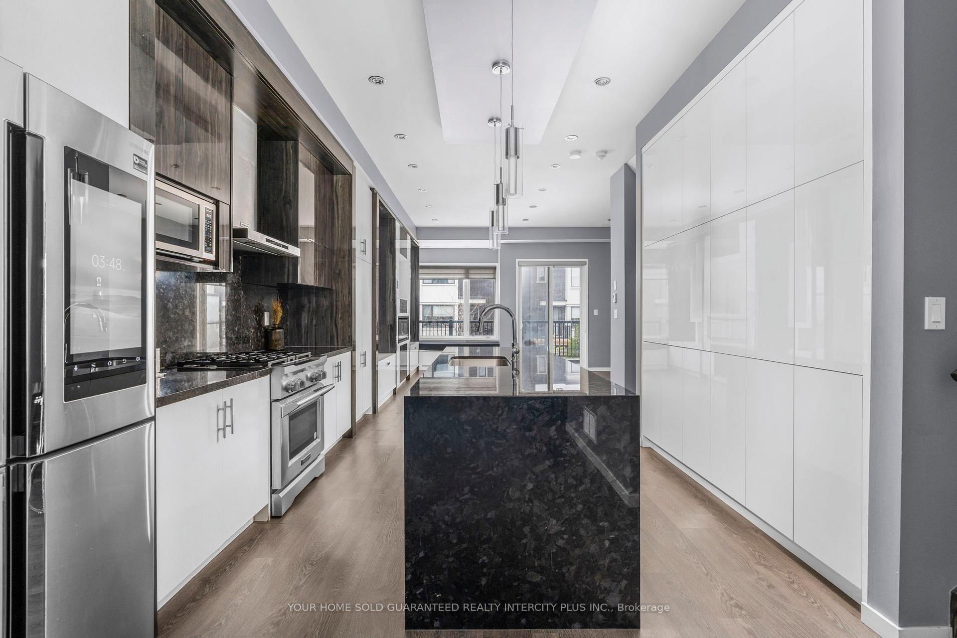 Photo 20 of 3910 Major Mackenzie Drive, Vaughan, Vellore Village — HOMEH