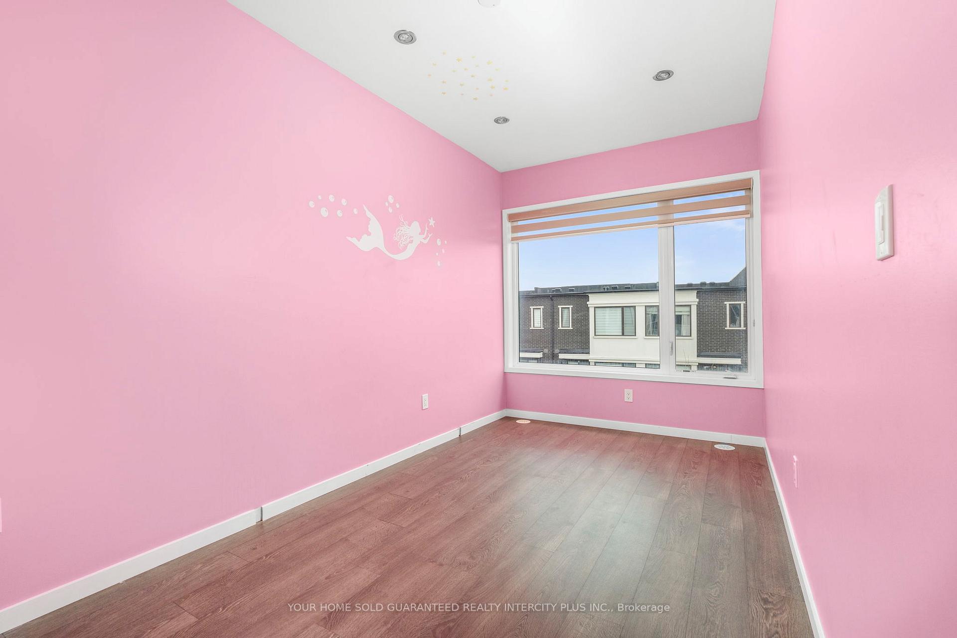 Photo 36 of 3910 Major Mackenzie Drive, Vaughan, Vellore Village — HOMEH