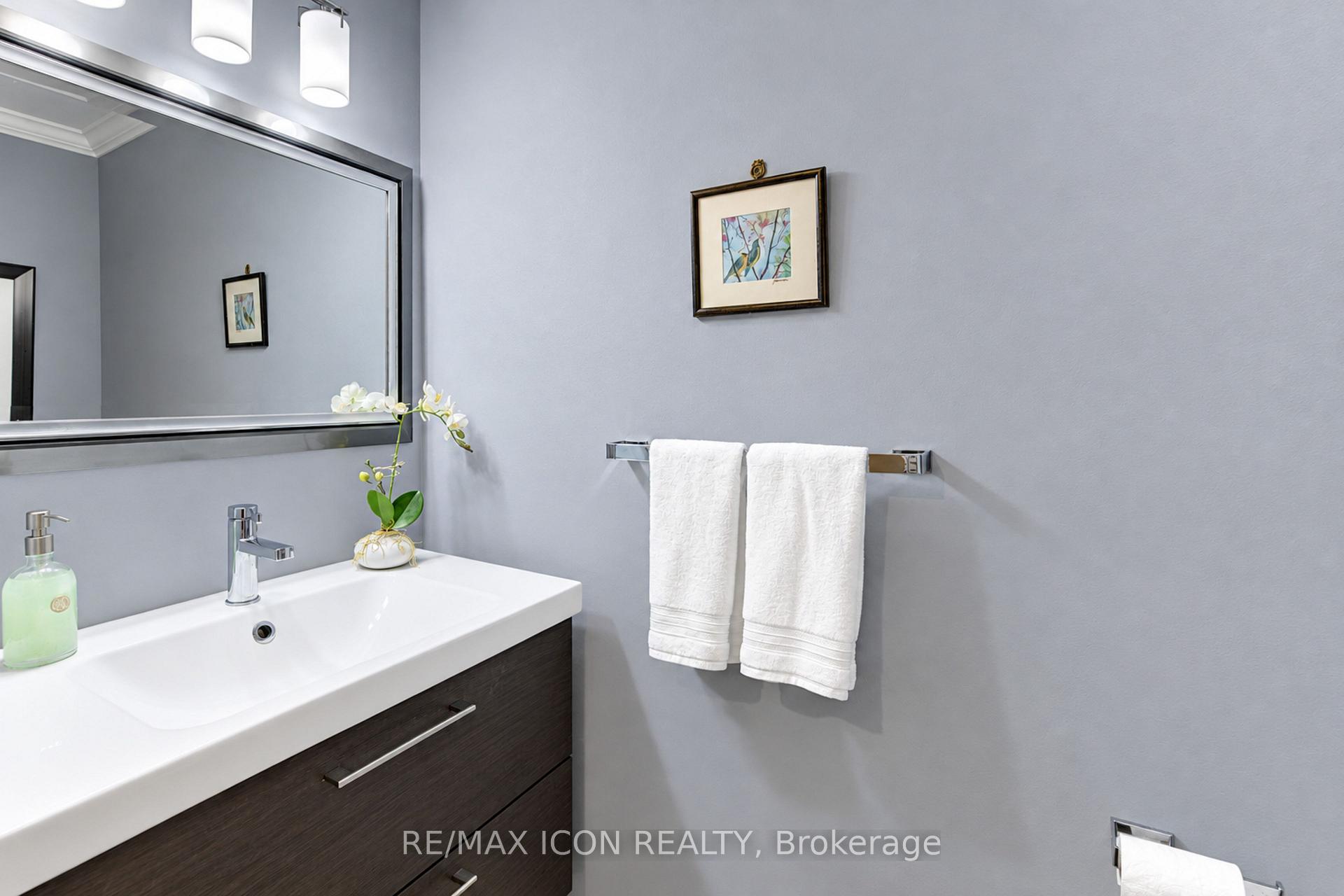 Photo 6 of Unit 3, 406 Craigleith Drive, Waterloo, Upper Beechwood — HOMEH