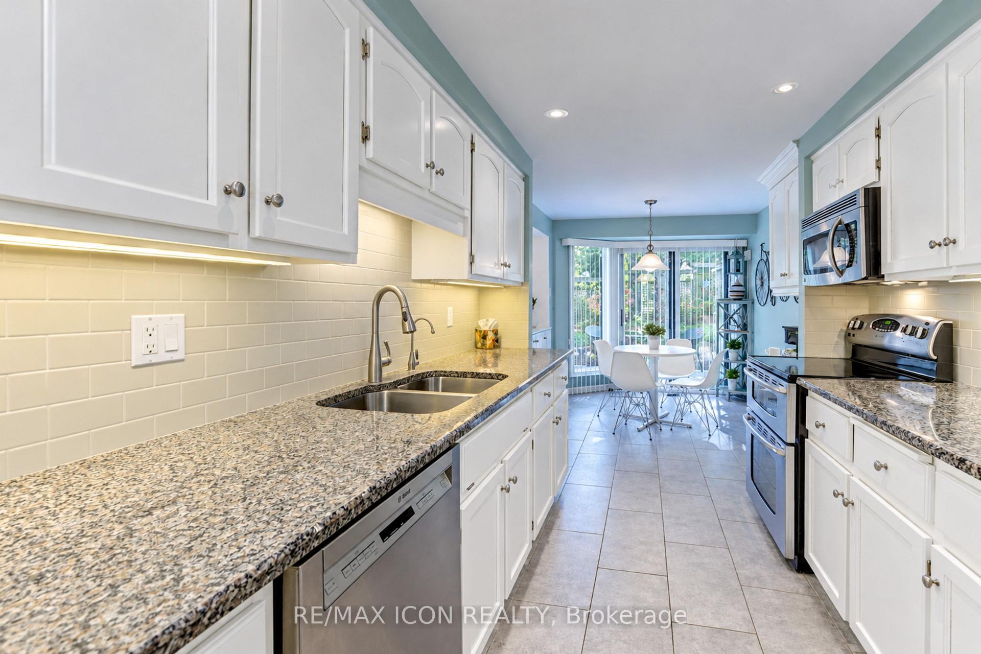Photo 13 of Unit 3, 406 Craigleith Drive, Waterloo, Upper Beechwood — HOMEH