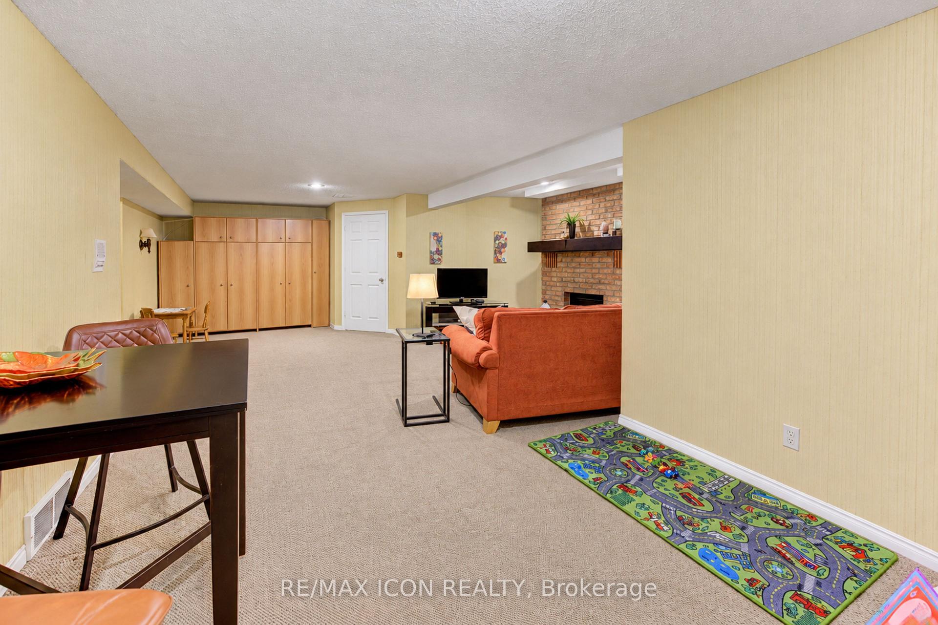 Photo 28 of Unit 3, 406 Craigleith Drive, Waterloo, Upper Beechwood — HOMEH