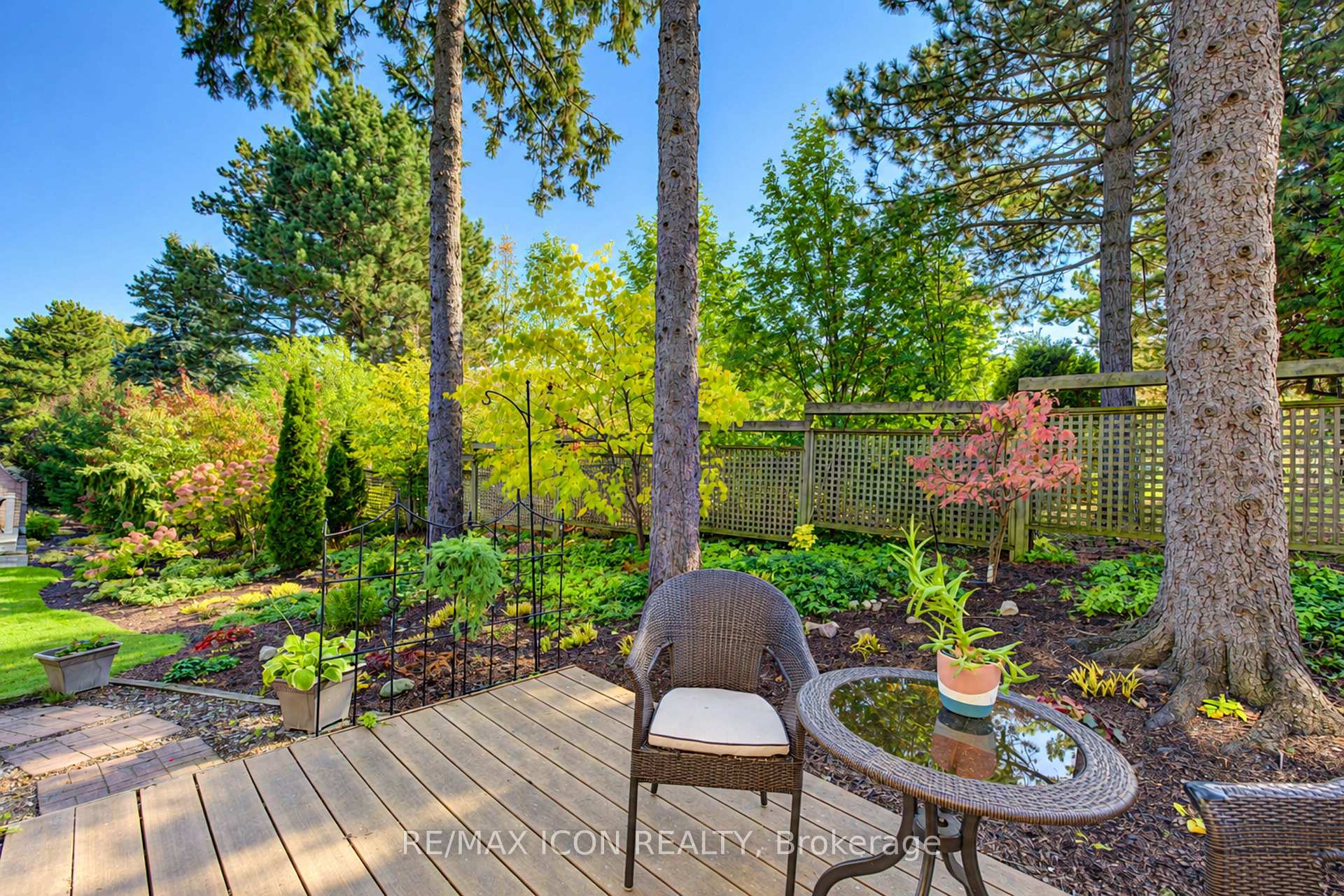 Photo 37 of Unit 3, 406 Craigleith Drive, Waterloo, Upper Beechwood — HOMEH