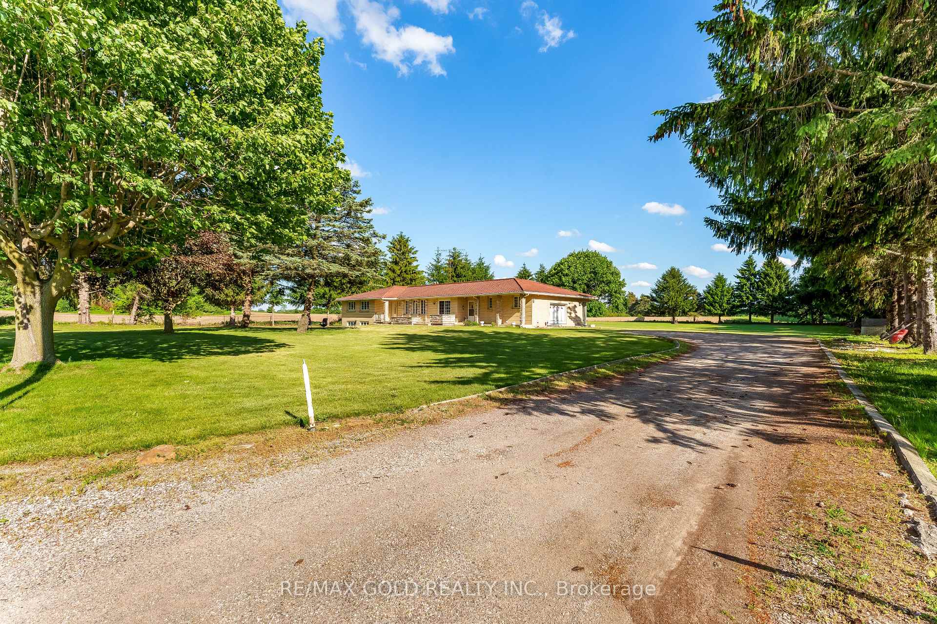 Photo 50 of 2047 Hamilton Road, London, South U — HOMEH