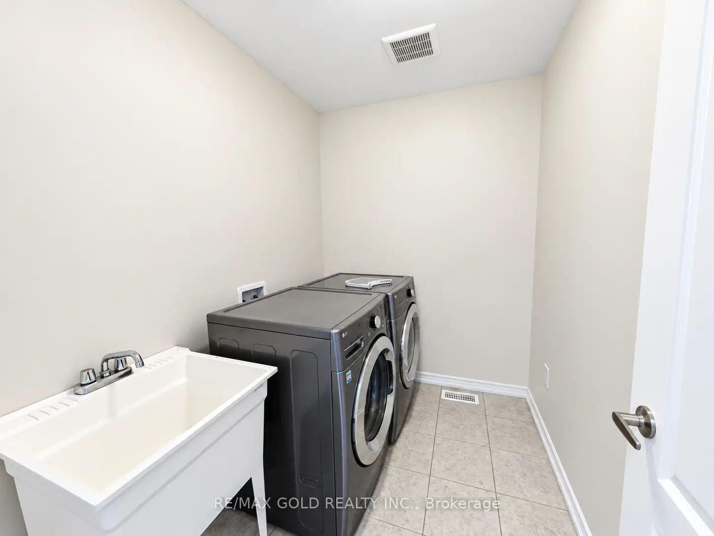 Photo 8 of 26 Alexandra Drive, Thorold, Hurricane/Merrittville — HOMEH