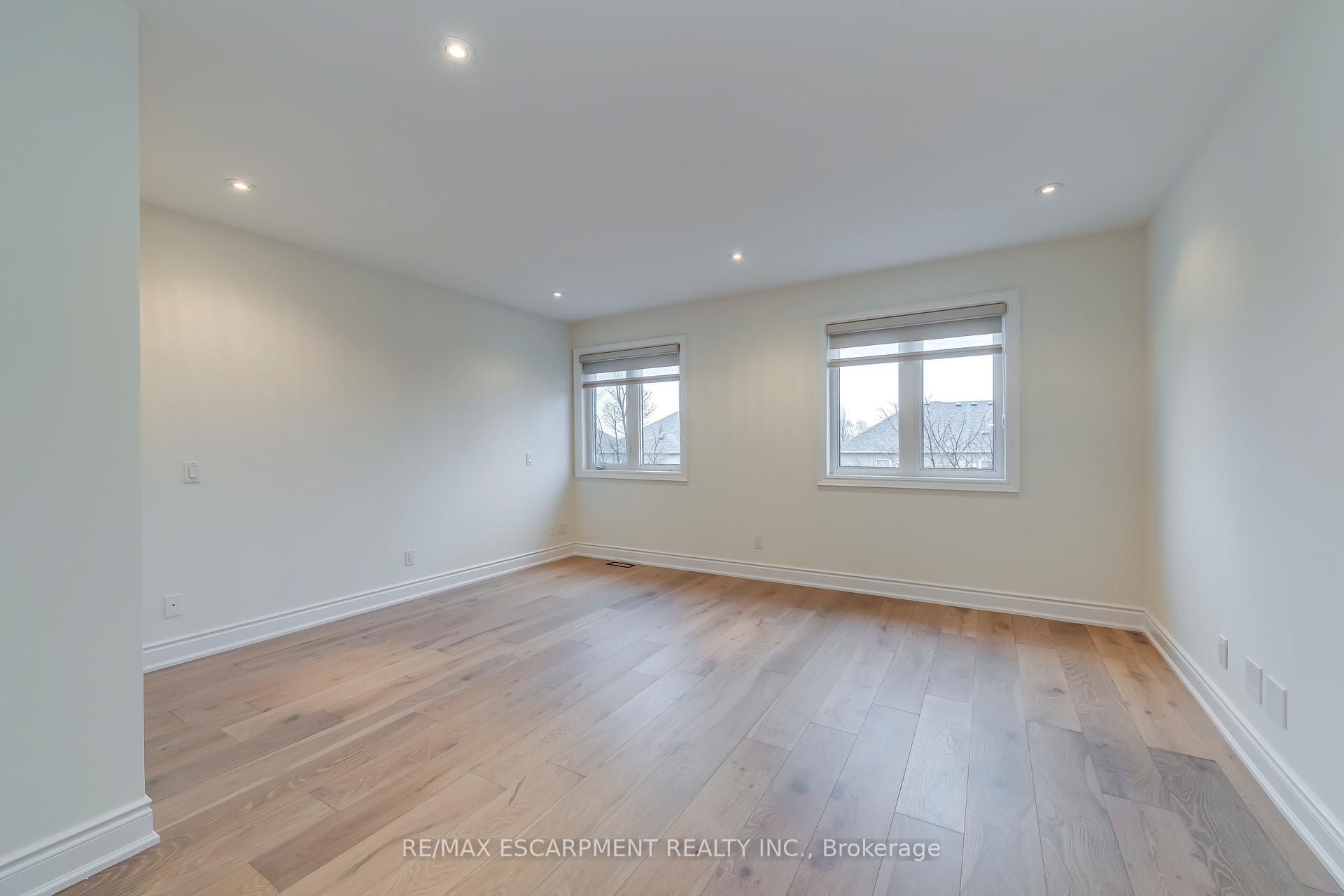 Photo 24 of 2364 Hilda Drive, Oakville, Joshua Creek — HOMEH
