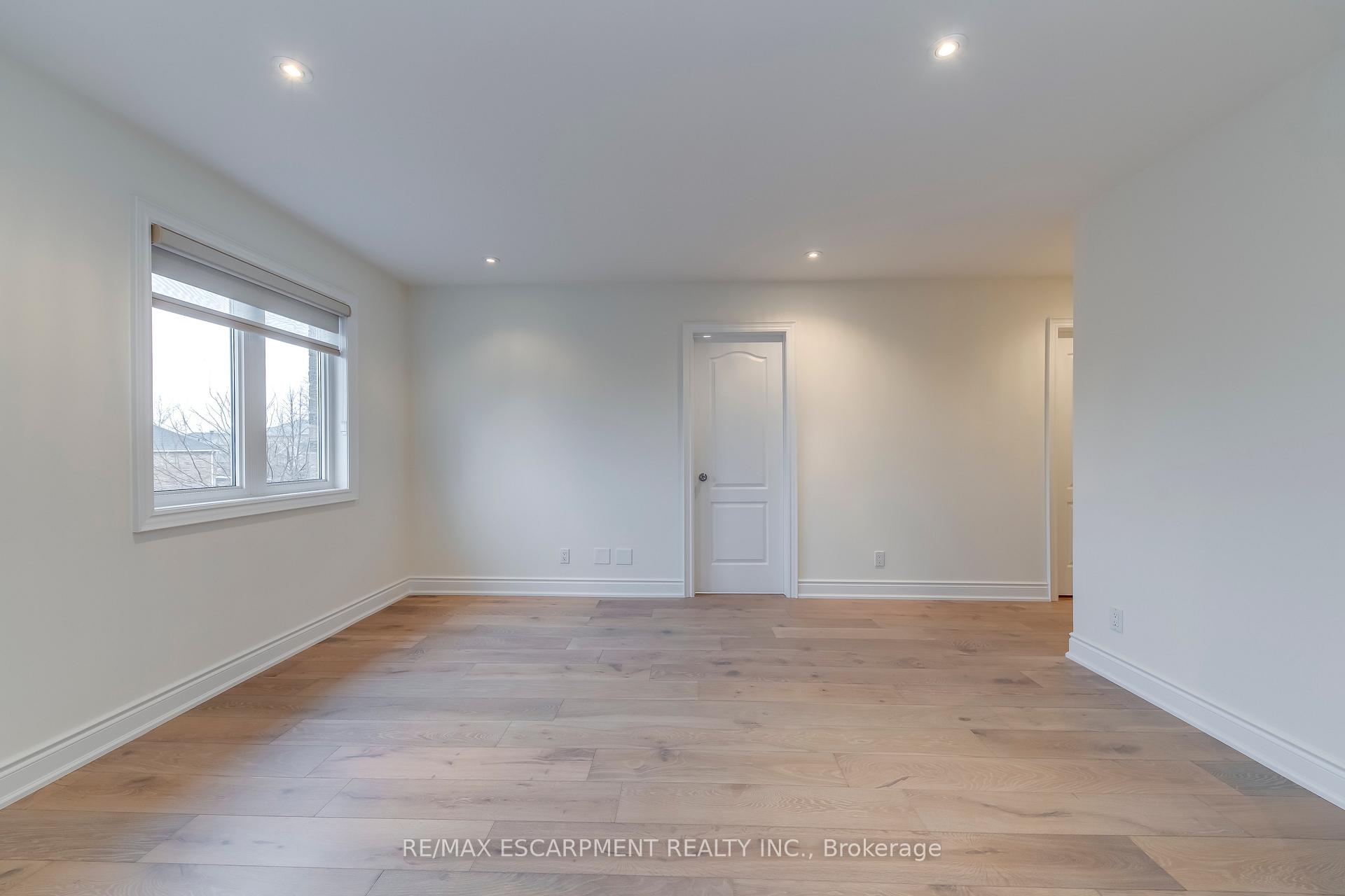 Photo 26 of 2364 Hilda Drive, Oakville, Joshua Creek — HOMEH