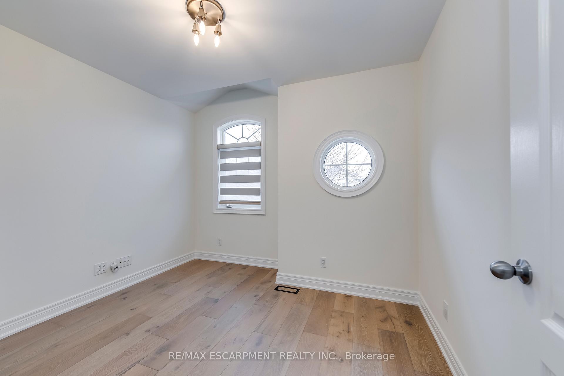 Photo 30 of 2364 Hilda Drive, Oakville, Joshua Creek — HOMEH