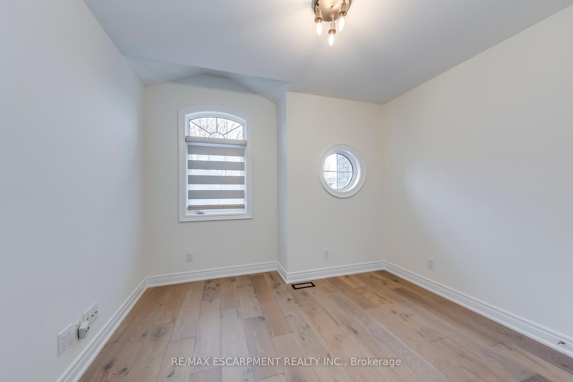 Photo 31 of 2364 Hilda Drive, Oakville, Joshua Creek — HOMEH
