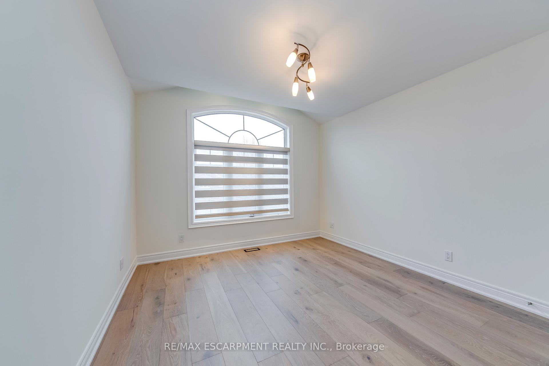 Photo 32 of 2364 Hilda Drive, Oakville, Joshua Creek — HOMEH