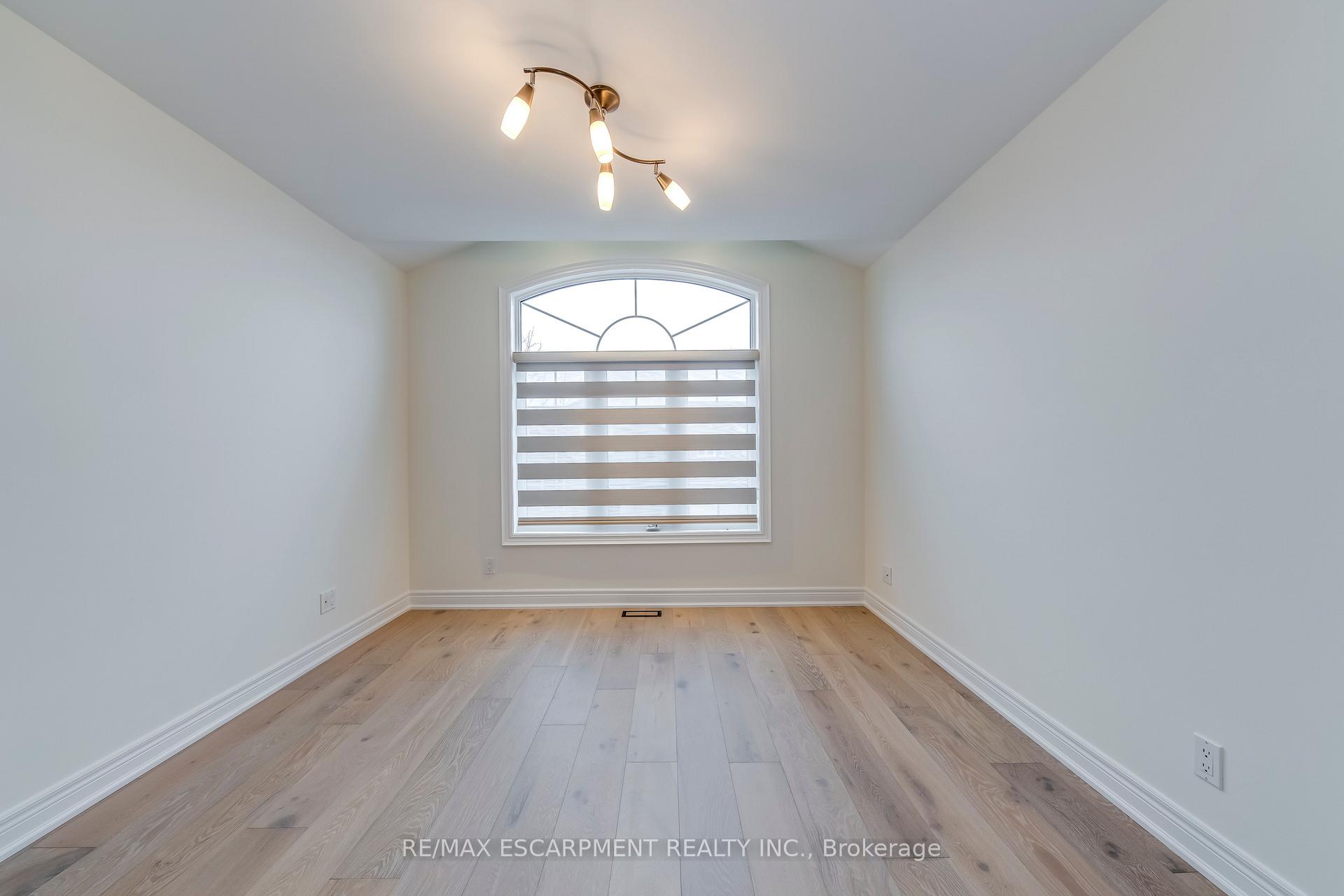 Photo 33 of 2364 Hilda Drive, Oakville, Joshua Creek — HOMEH