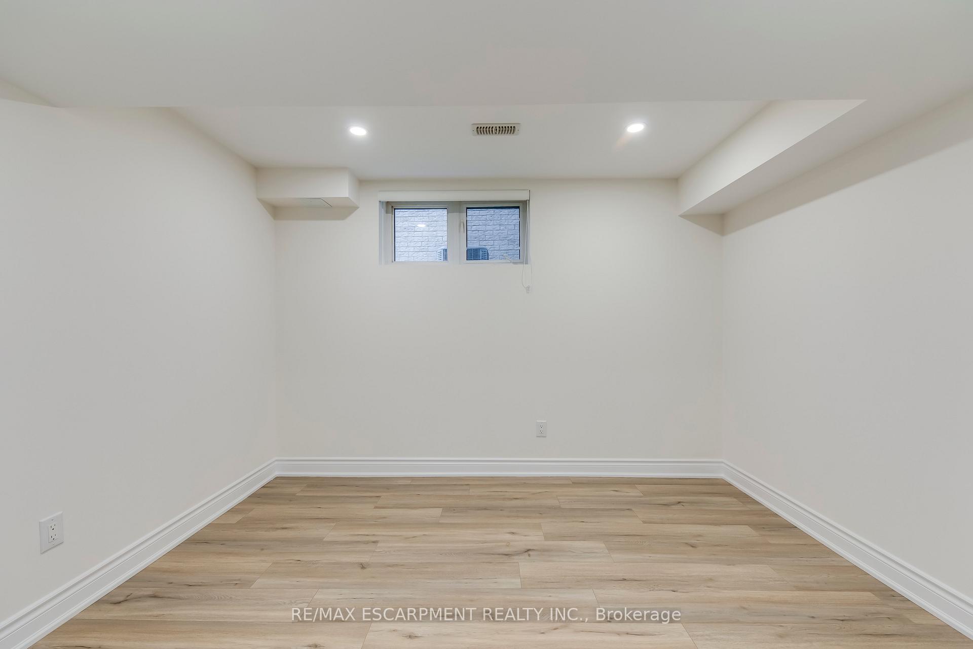 Photo 43 of 2364 Hilda Drive, Oakville, Joshua Creek — HOMEH