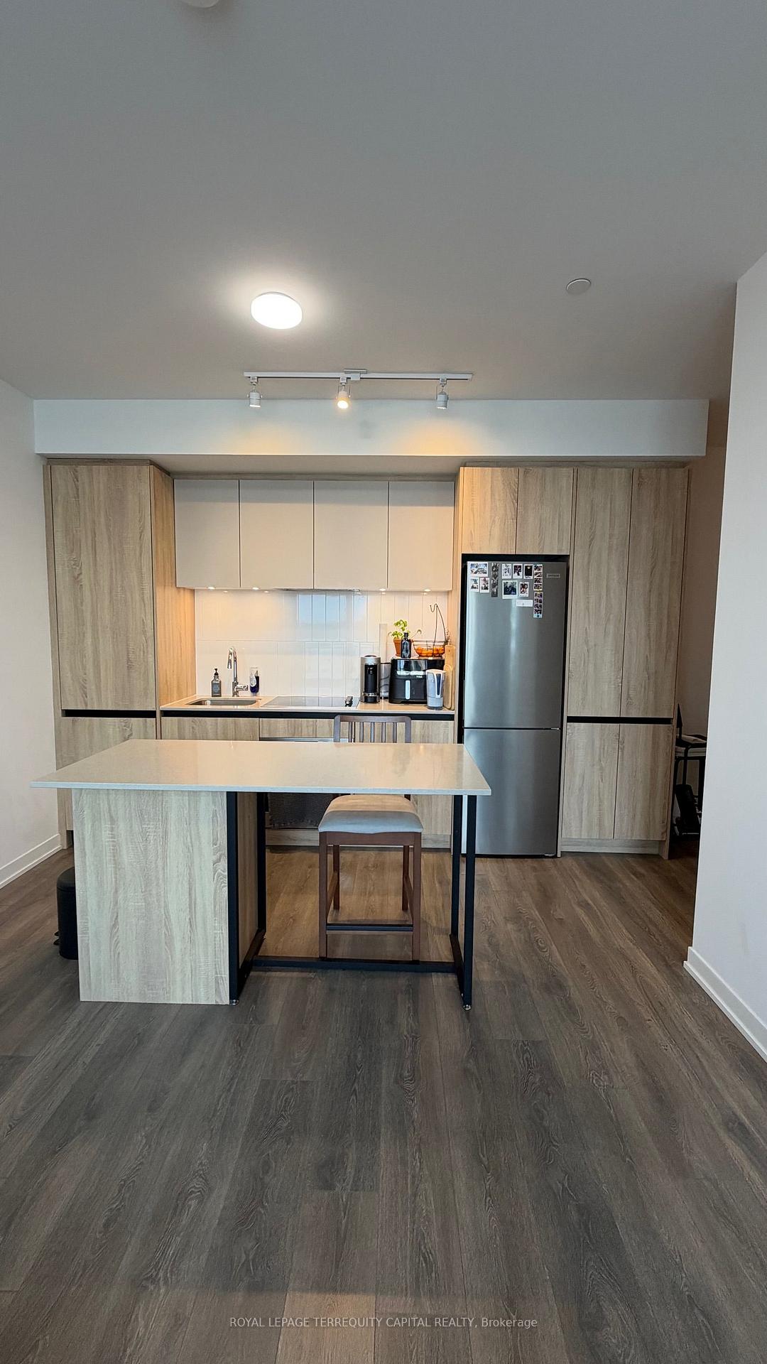Photo 5 of Unit 720, 7950 Bathurst Street, Vaughan, Beverley Glen — HOMEH