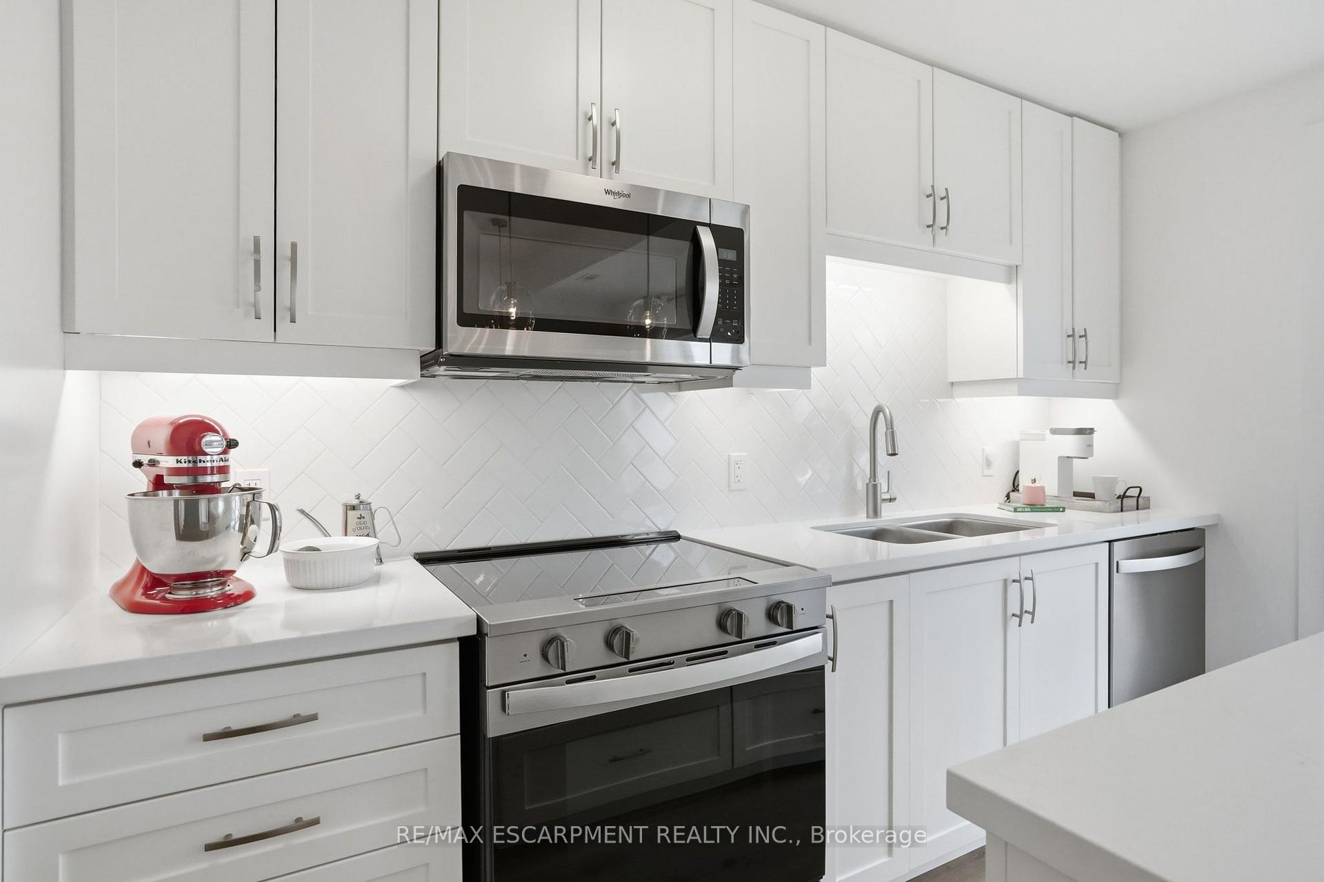 Photo 10 of 245 Burke Street, Hamilton, Ainslie Wood — HOMEH