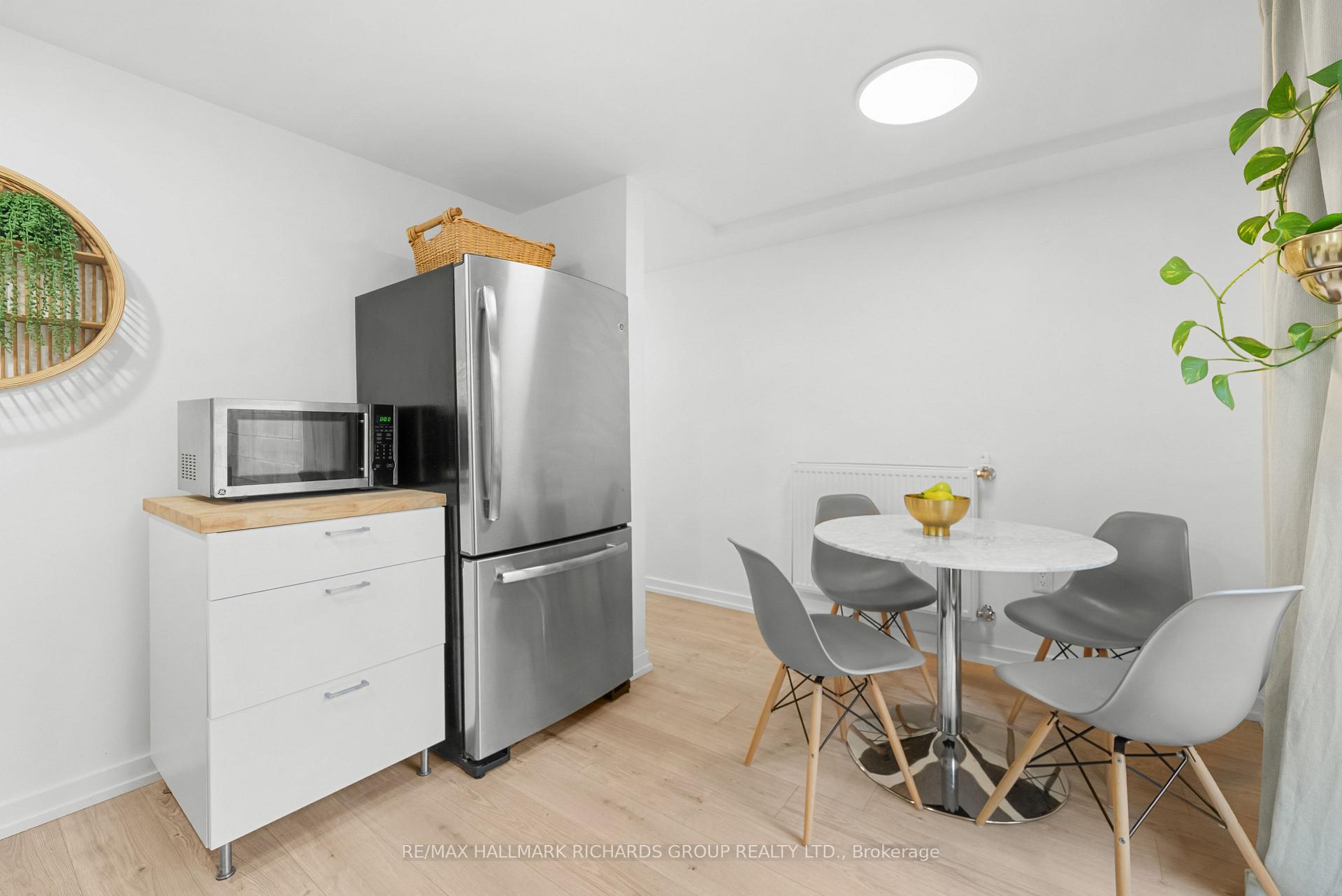 Photo 37 of 87 Rhodes Avenue, Toronto, Greenwood-Coxwell — HOMEH