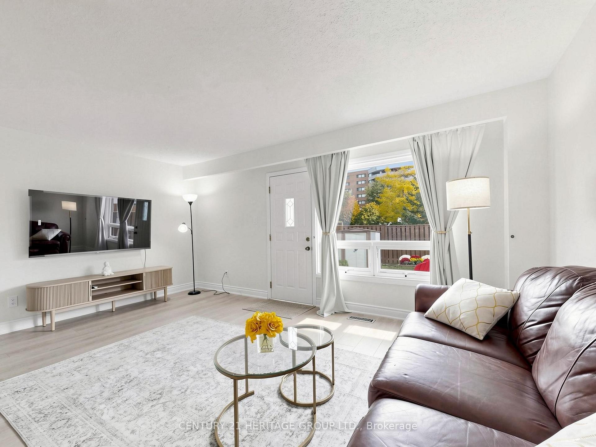 Photo 4 of Unit 25, 189 Springhead Gardens, Richmond Hill, North Richvale — HOMEH
