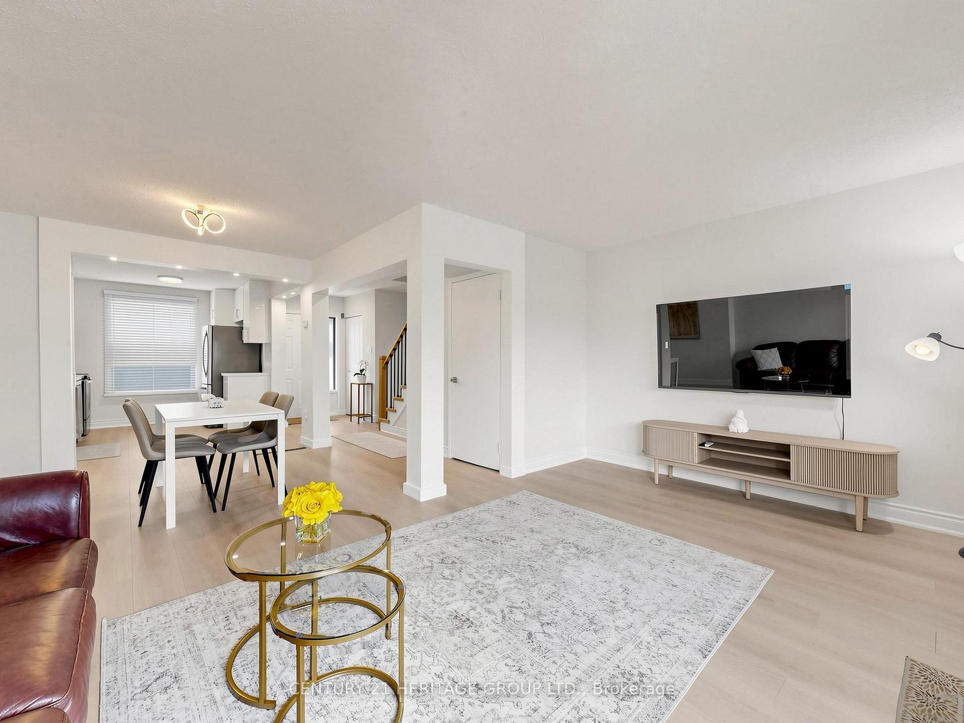 Photo 6 of Unit 25, 189 Springhead Gardens, Richmond Hill, North Richvale — HOMEH