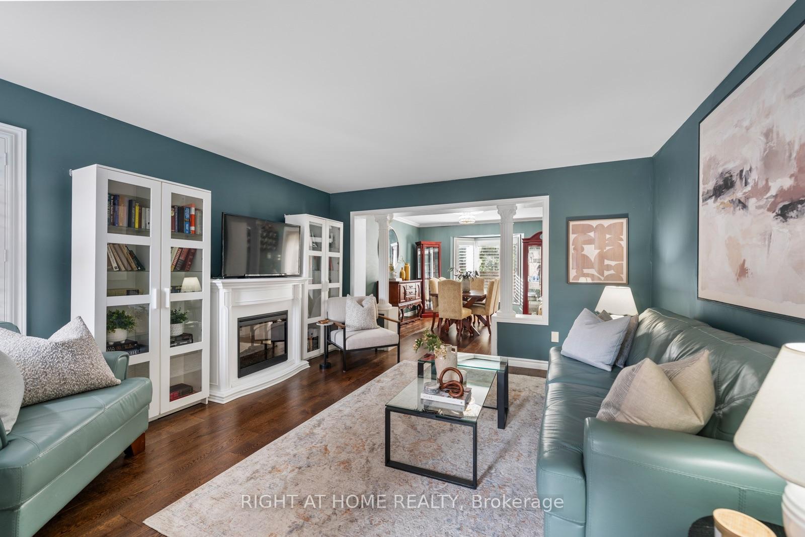 Photo 3 of 5954 Hemingway Road, Mississauga, Central Erin Mills — HOMEH