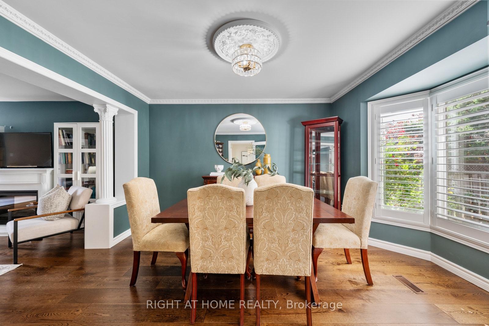 Photo 8 of 5954 Hemingway Road, Mississauga, Central Erin Mills — HOMEH