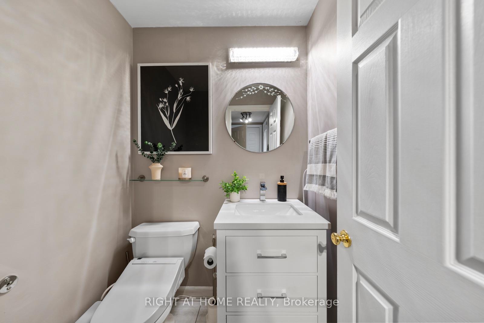 Photo 14 of 5954 Hemingway Road, Mississauga, Central Erin Mills — HOMEH