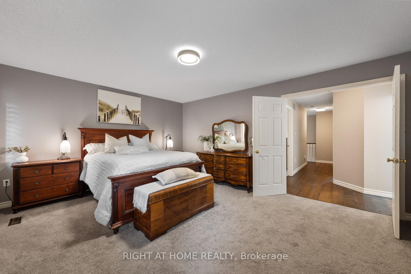 Photo 20 of 5954 Hemingway Road, Mississauga, Central Erin Mills — HOMEH