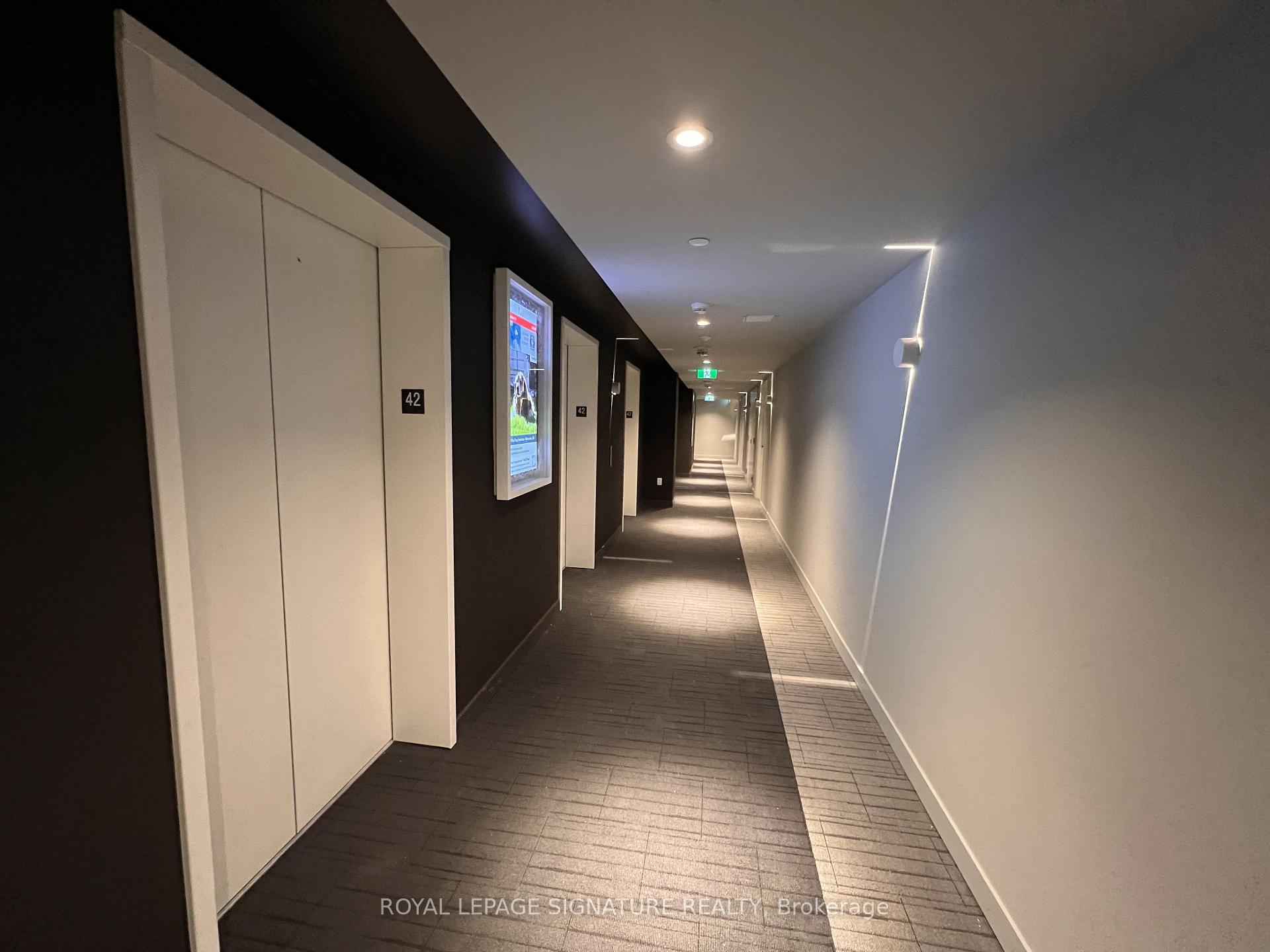 Photo 4 of Unit 4208, 3883 Quartz Road, Mississauga, City Centre — HOMEH