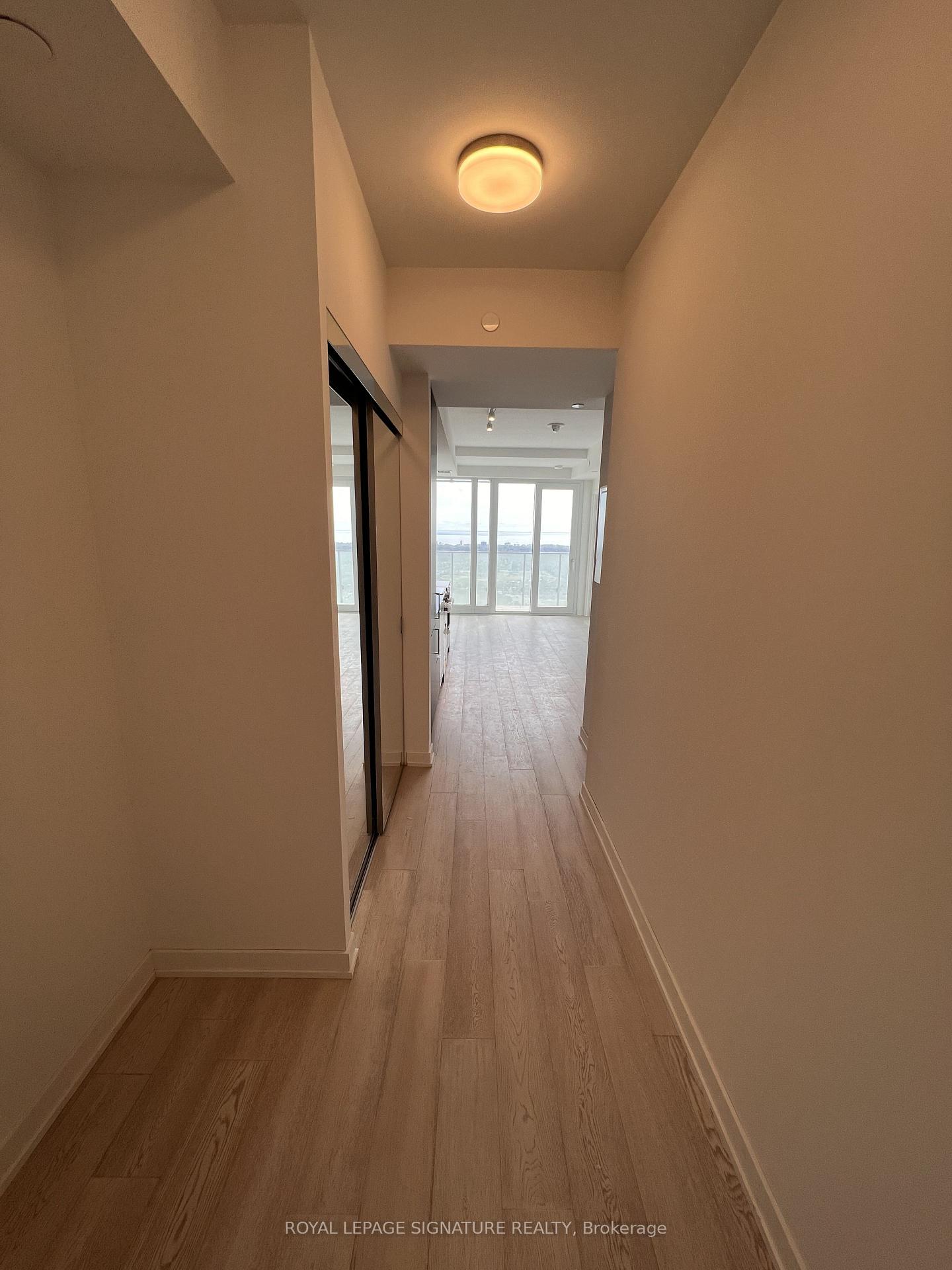 Photo 6 of Unit 4208, 3883 Quartz Road, Mississauga, City Centre — HOMEH