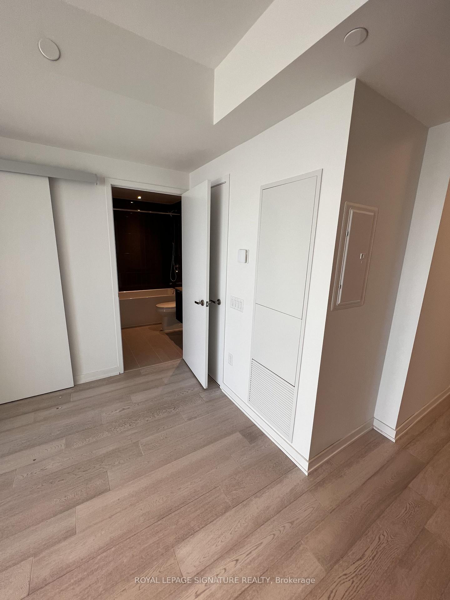 Photo 15 of Unit 4208, 3883 Quartz Road, Mississauga, City Centre — HOMEH