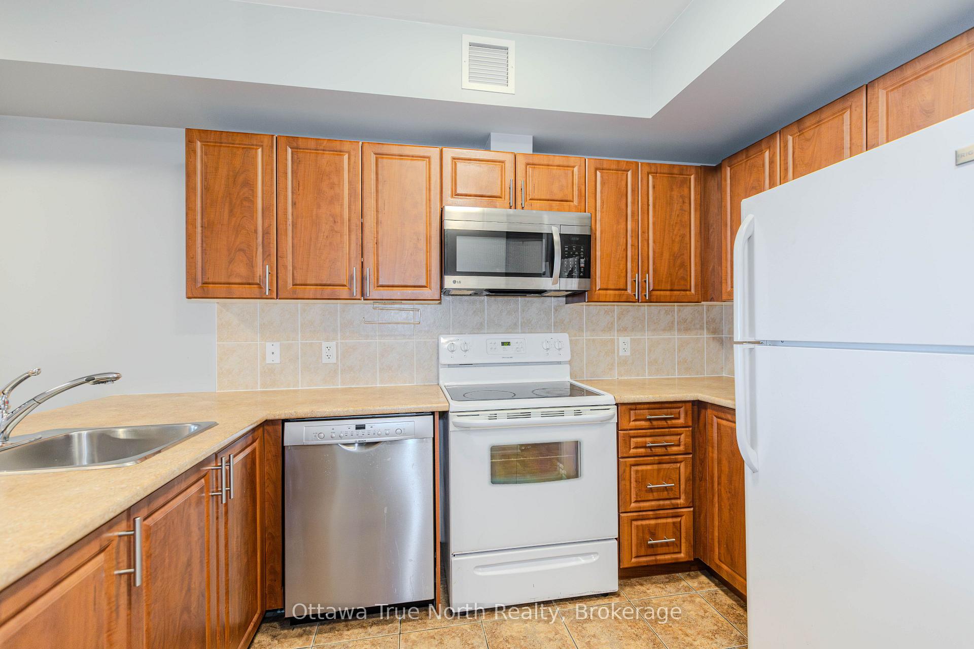 Photo 17 of Unit 1903, 234 Rideau Street, Ottawa, Sandy Hill — HOMEH