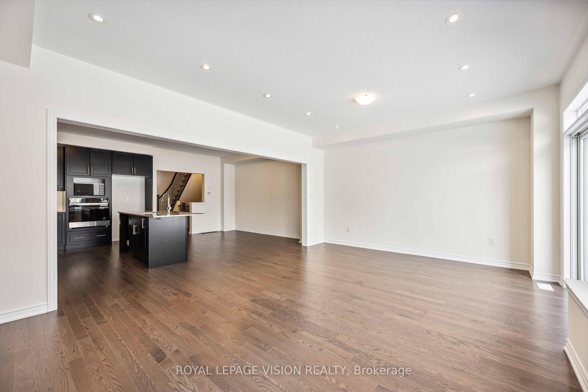Photo 15 of 48 Mountainside Crescent, Whitby, Rolling Acres — HOMEH