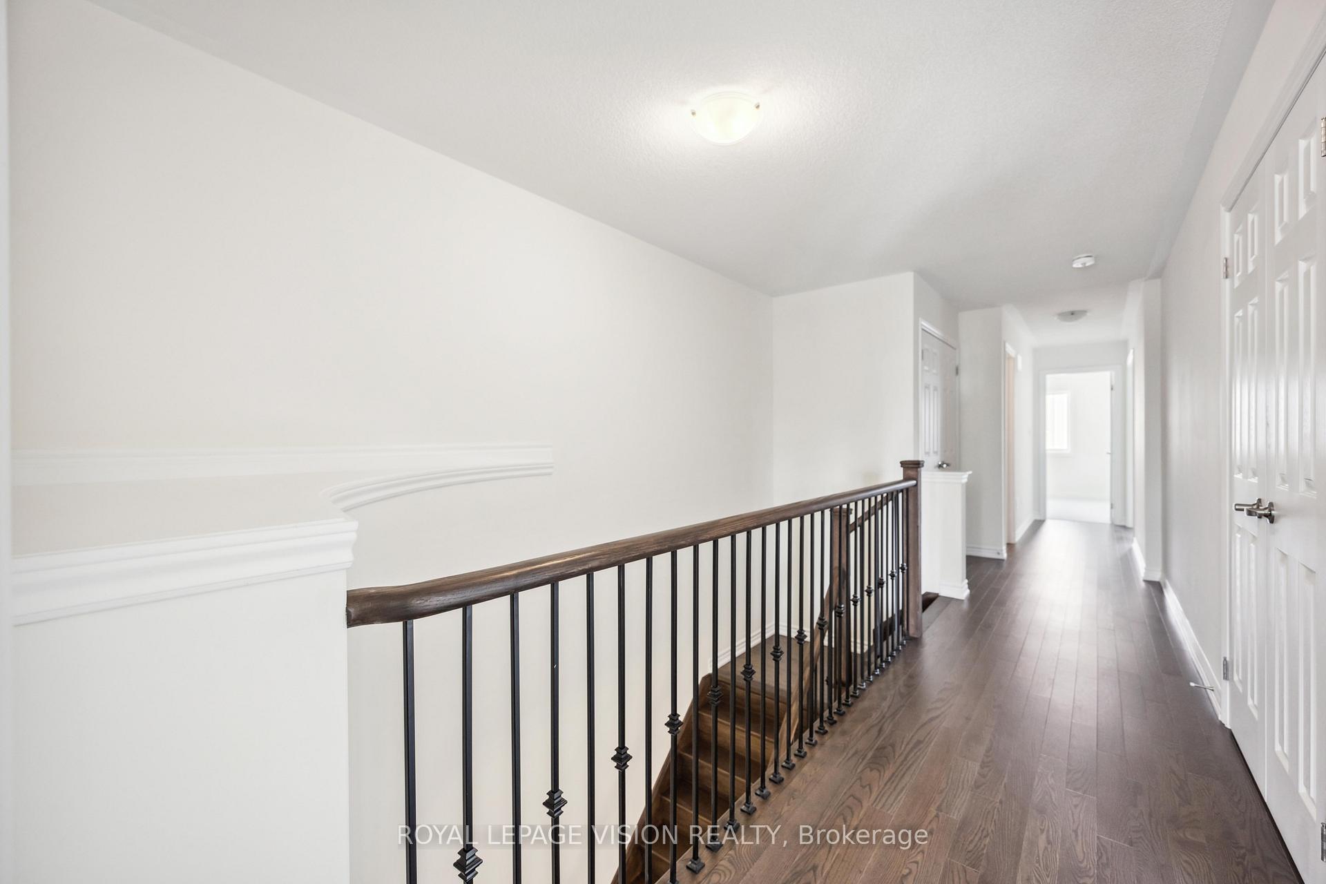 Photo 18 of 48 Mountainside Crescent, Whitby, Rolling Acres — HOMEH