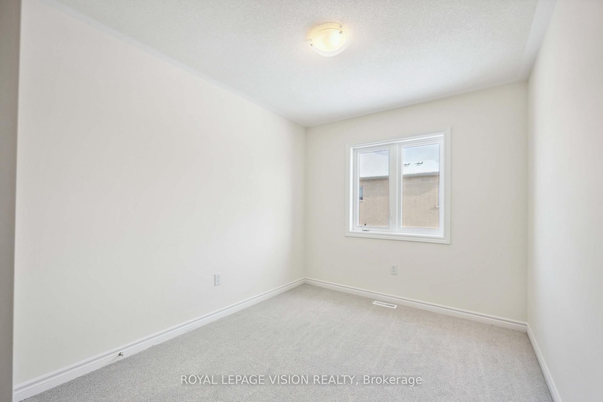 Photo 25 of 48 Mountainside Crescent, Whitby, Rolling Acres — HOMEH