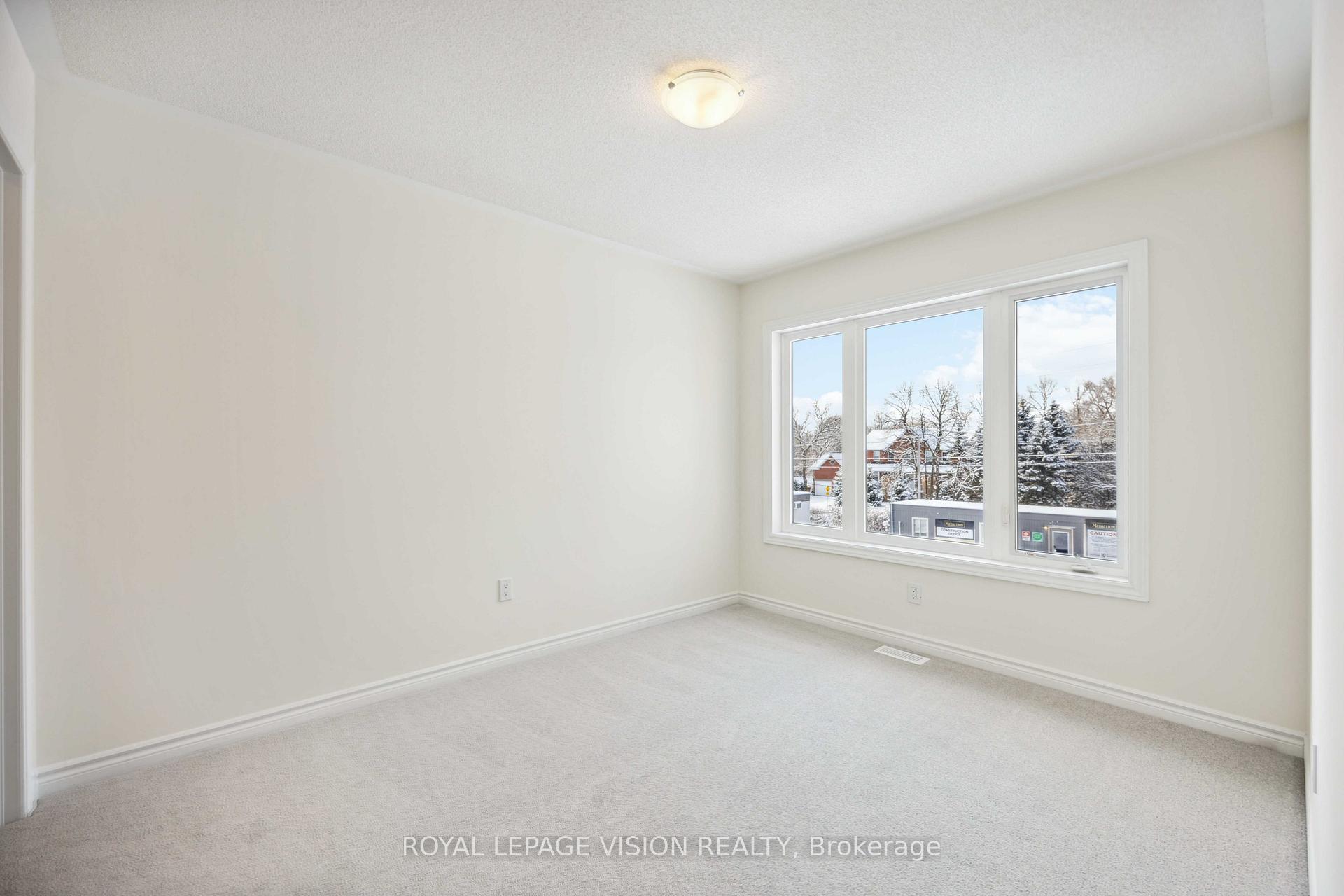 Photo 26 of 48 Mountainside Crescent, Whitby, Rolling Acres — HOMEH