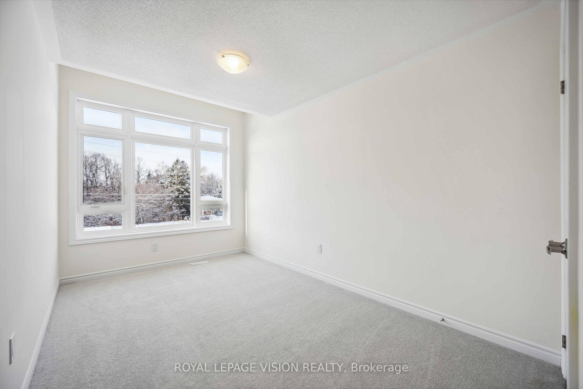 Photo 27 of 48 Mountainside Crescent, Whitby, Rolling Acres — HOMEH