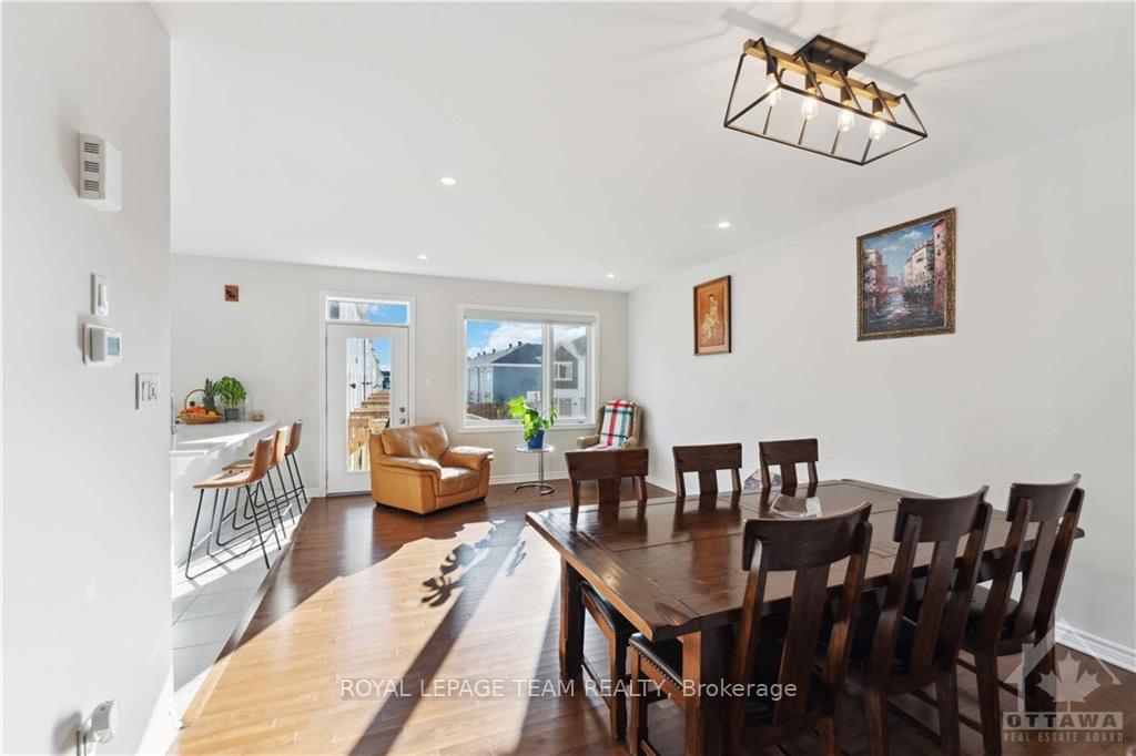 Photo 5 of 4118 Obsidian Street, Ottawa, Barrhaven - Half Moon Bay — HOMEH