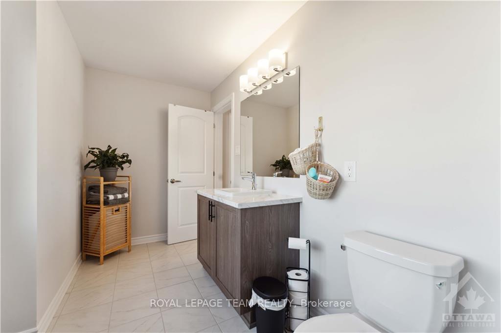 Photo 21 of 4118 Obsidian Street, Ottawa, Barrhaven - Half Moon Bay — HOMEH
