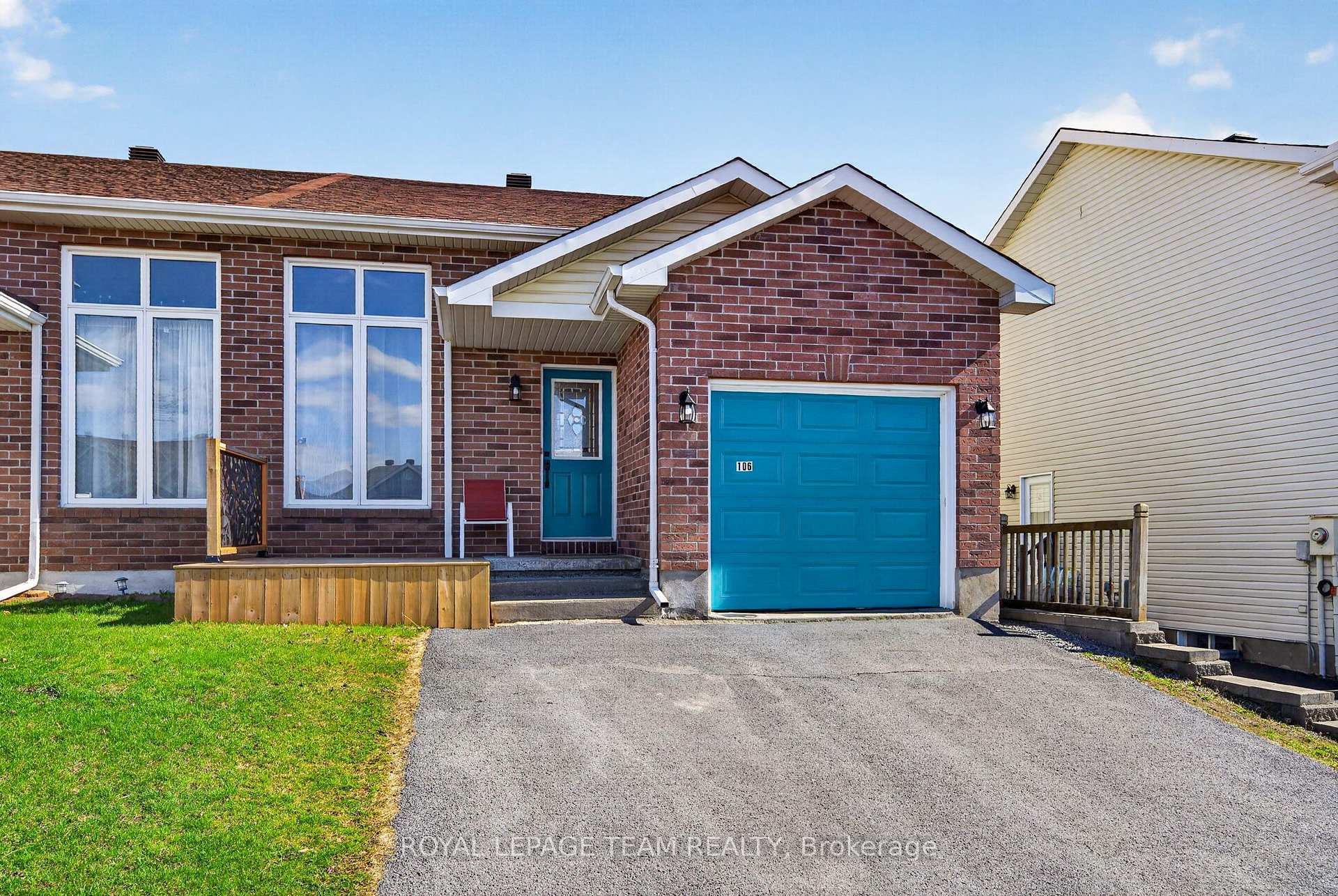 Photo 2 of 106 Hemlock Crescent, Cornwall, Cornwall — HOMEH