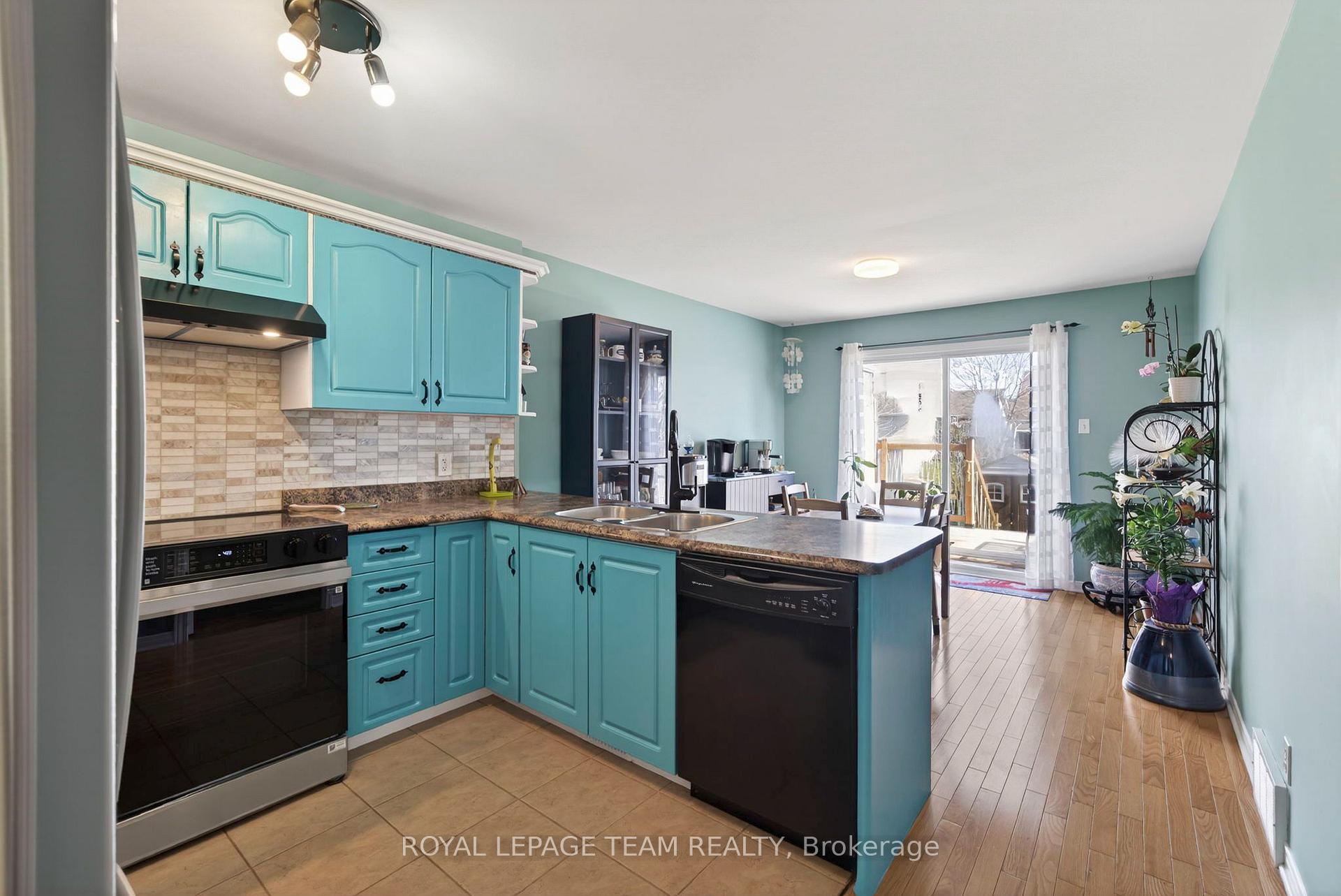 Photo 11 of 106 Hemlock Crescent, Cornwall, Cornwall — HOMEH