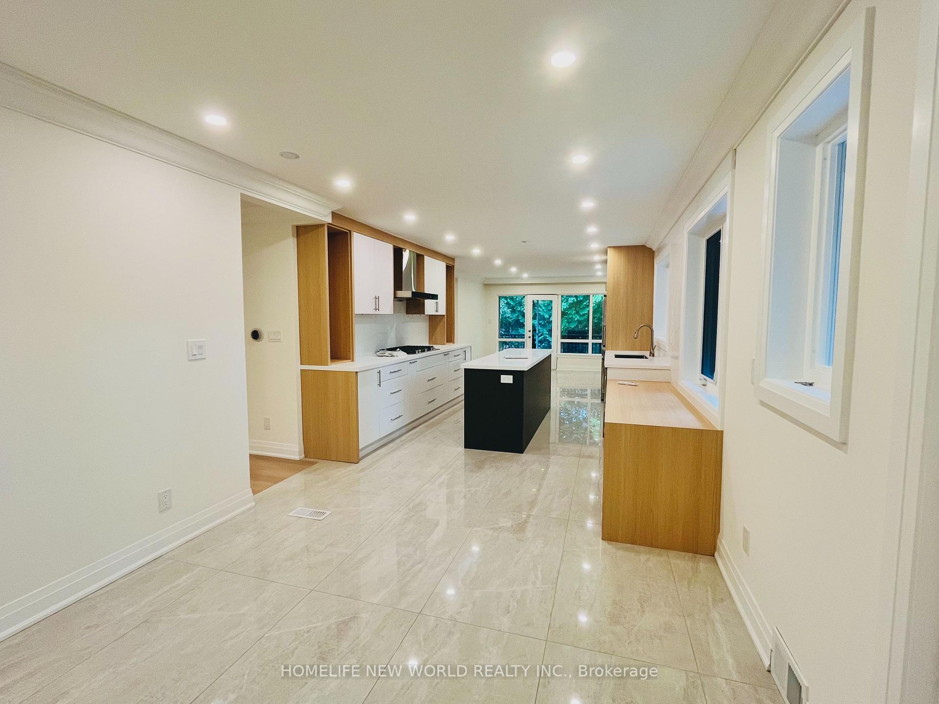 Photo 14 of 14 Rollscourt Drive, North York, St. Andrew-Windfields — HOMEH