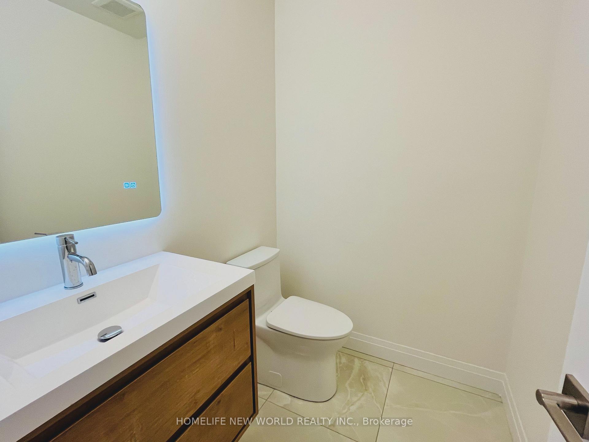 Photo 15 of 14 Rollscourt Drive, North York, St. Andrew-Windfields — HOMEH