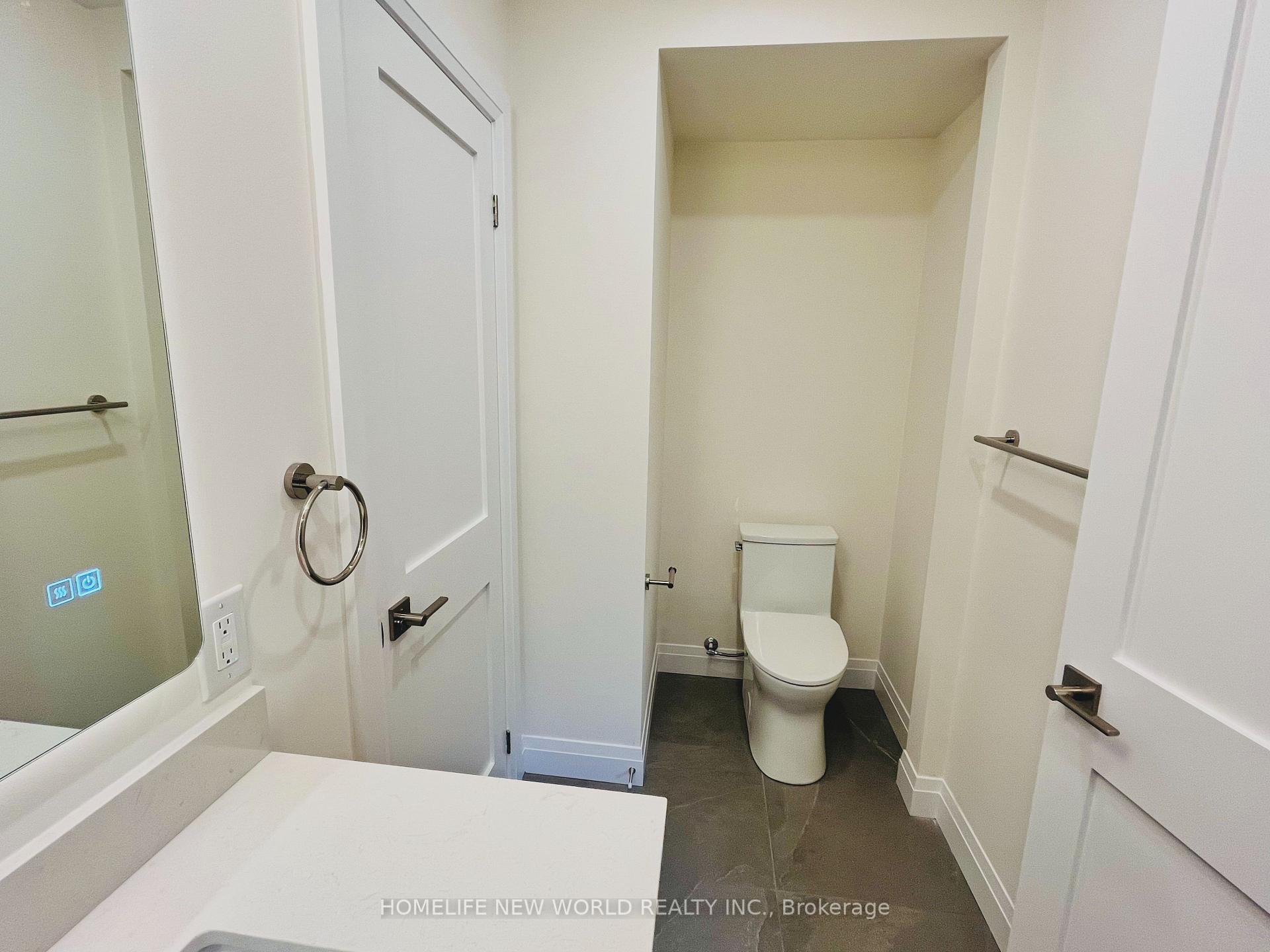 Photo 19 of 14 Rollscourt Drive, North York, St. Andrew-Windfields — HOMEH