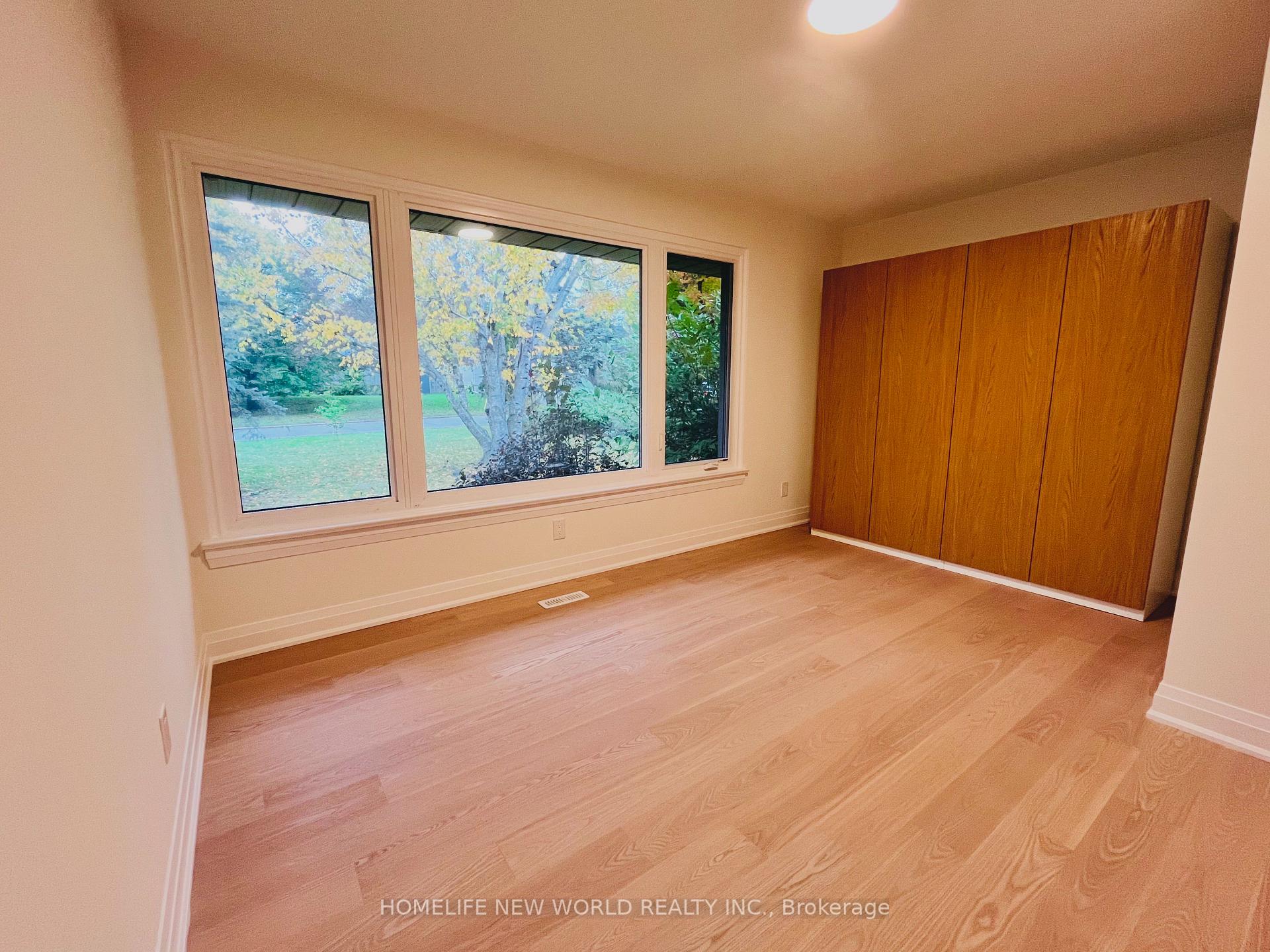Photo 21 of 14 Rollscourt Drive, North York, St. Andrew-Windfields — HOMEH