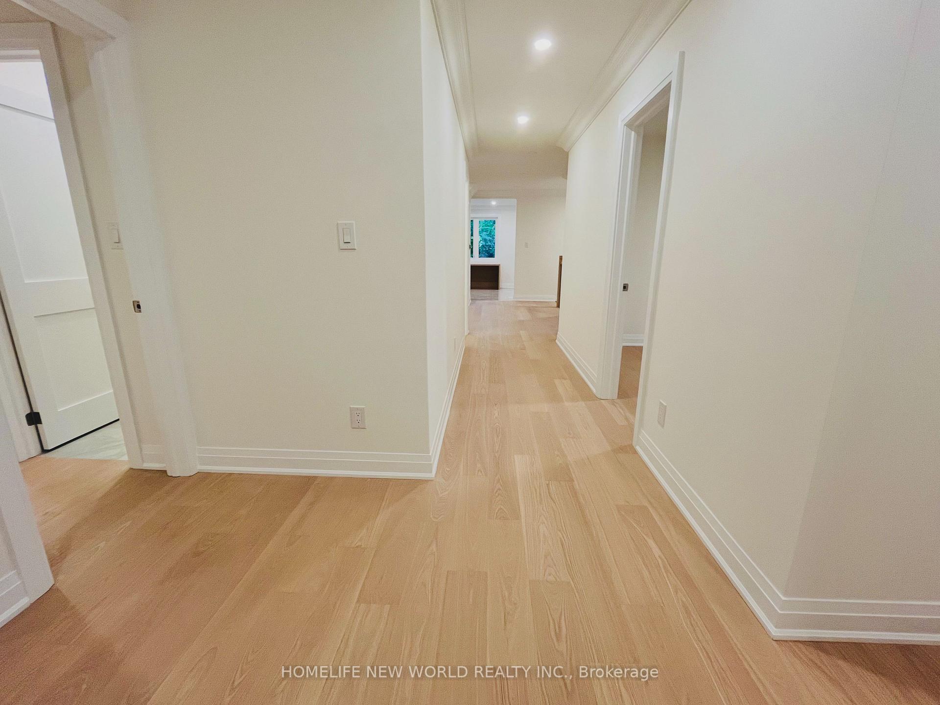 Photo 22 of 14 Rollscourt Drive, North York, St. Andrew-Windfields — HOMEH