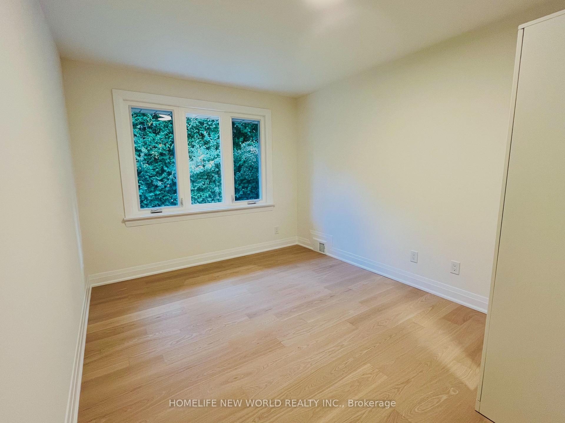 Photo 29 of 14 Rollscourt Drive, North York, St. Andrew-Windfields — HOMEH