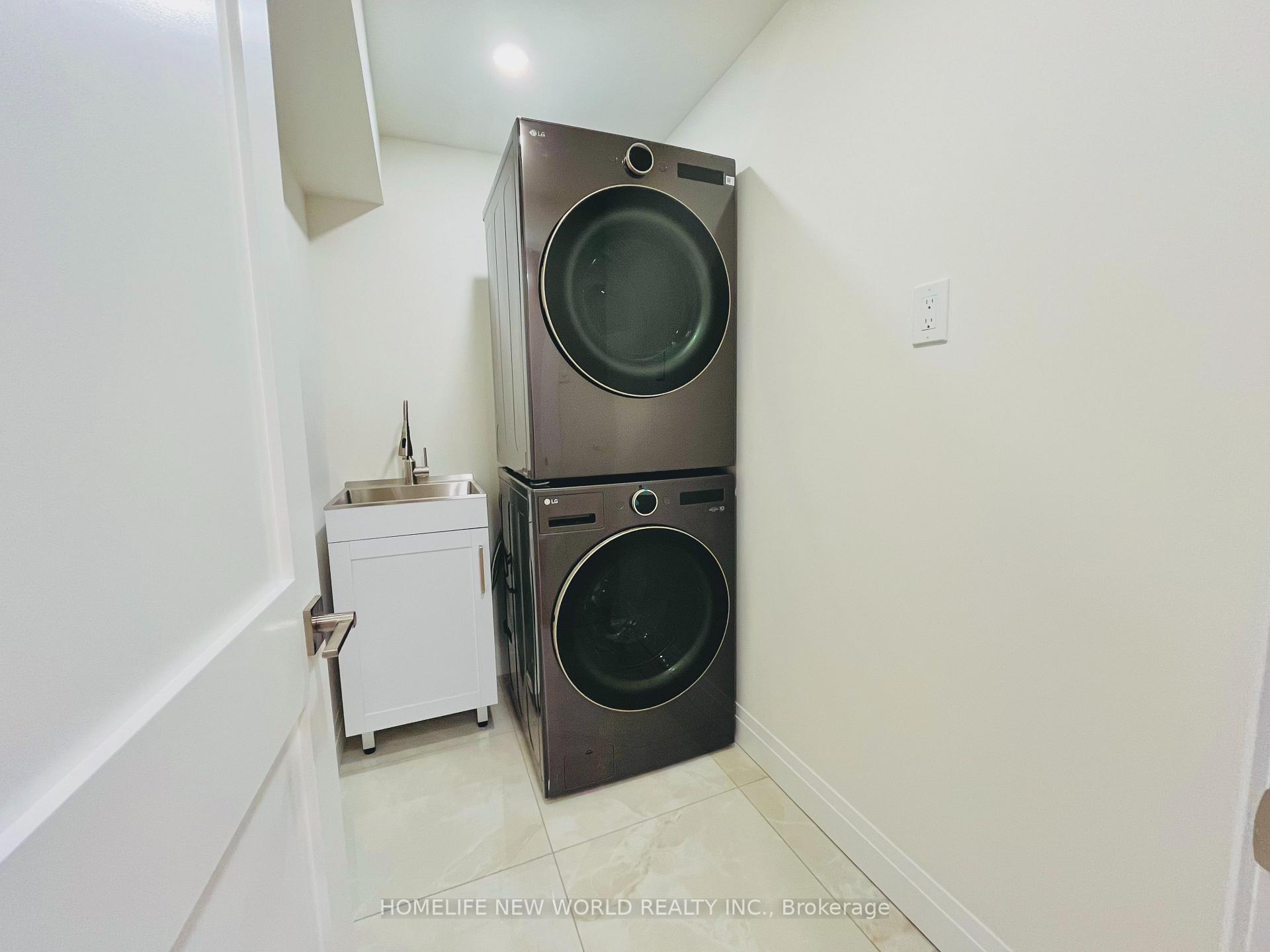 Photo 40 of 14 Rollscourt Drive, North York, St. Andrew-Windfields — HOMEH