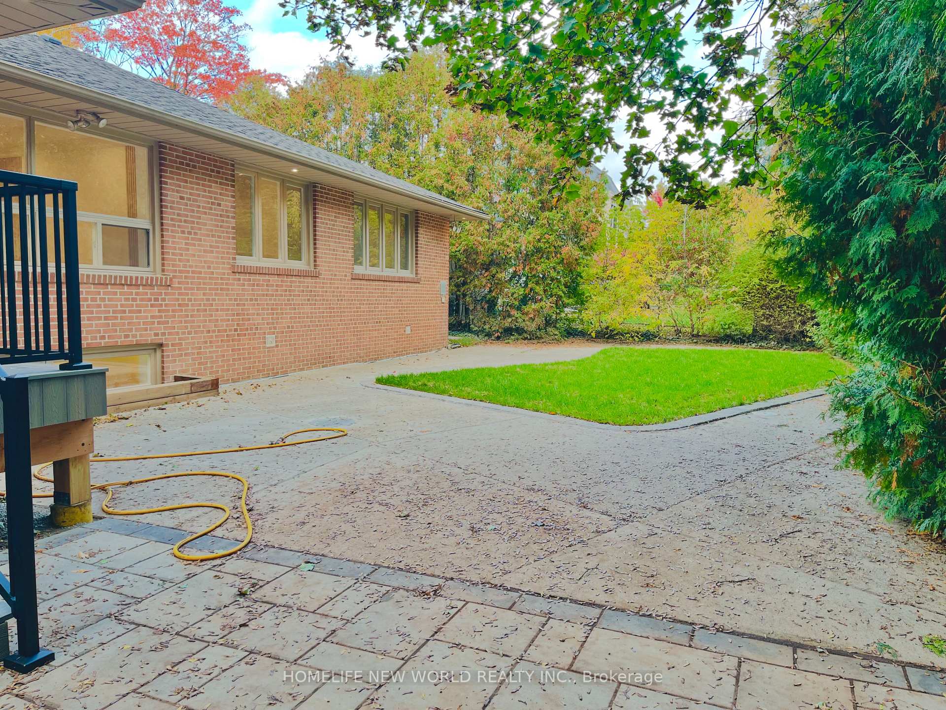 Photo 44 of 14 Rollscourt Drive, North York, St. Andrew-Windfields — HOMEH