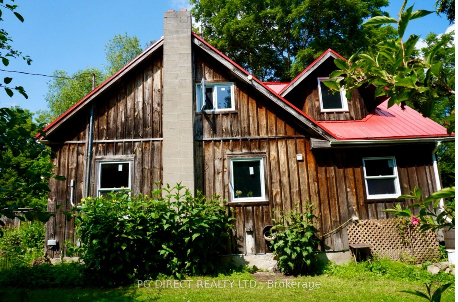 Photo 2 of 106 York Street, Guelph/Eramosa, Eden Mills — HOMEH